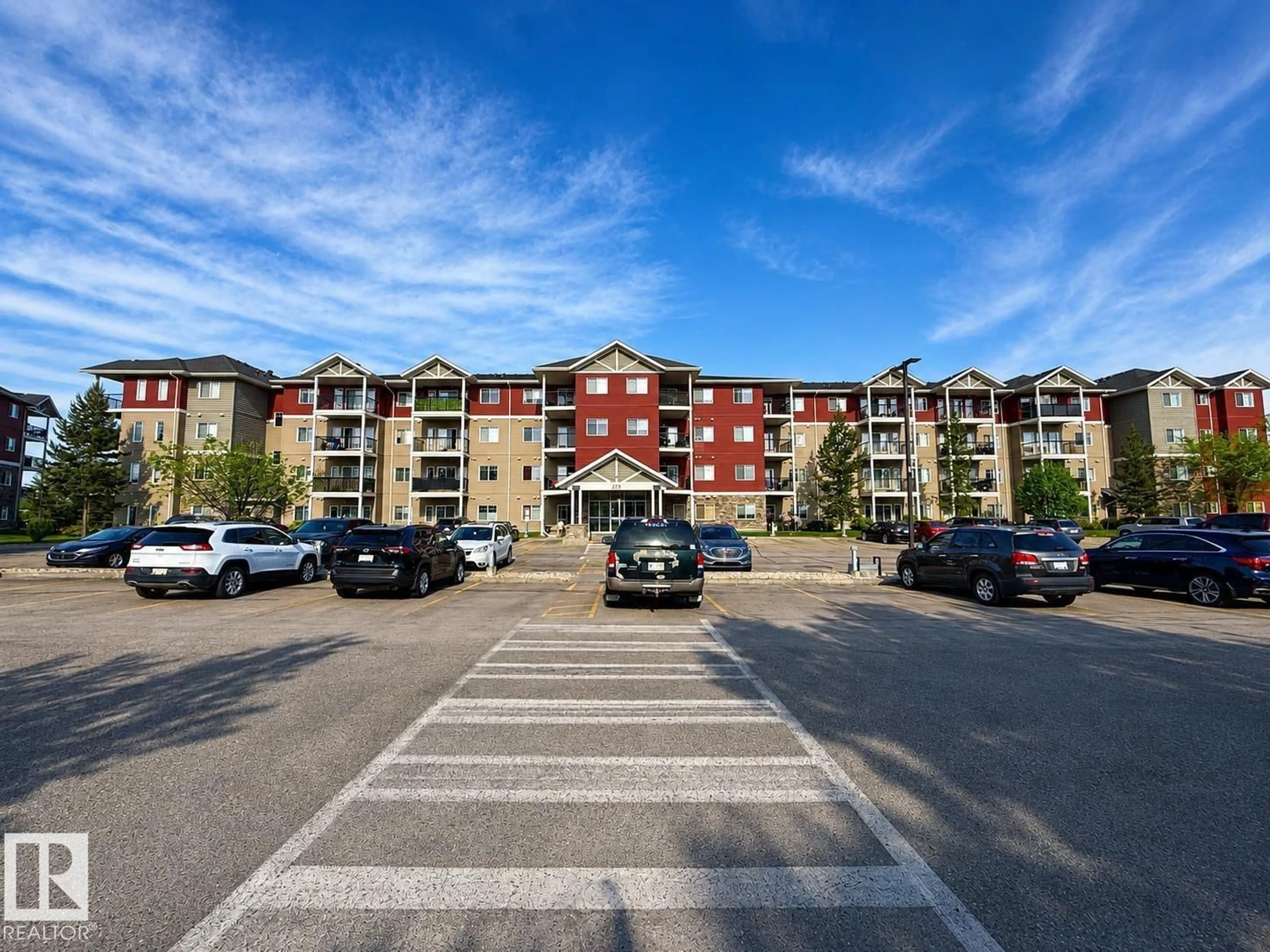 A pic from outside/outdoor area/front of a property/back of a property/a pic from drone, unknown for 217 - 273 CHARLOTTE WY, Sherwood Park Alberta T8H0N9