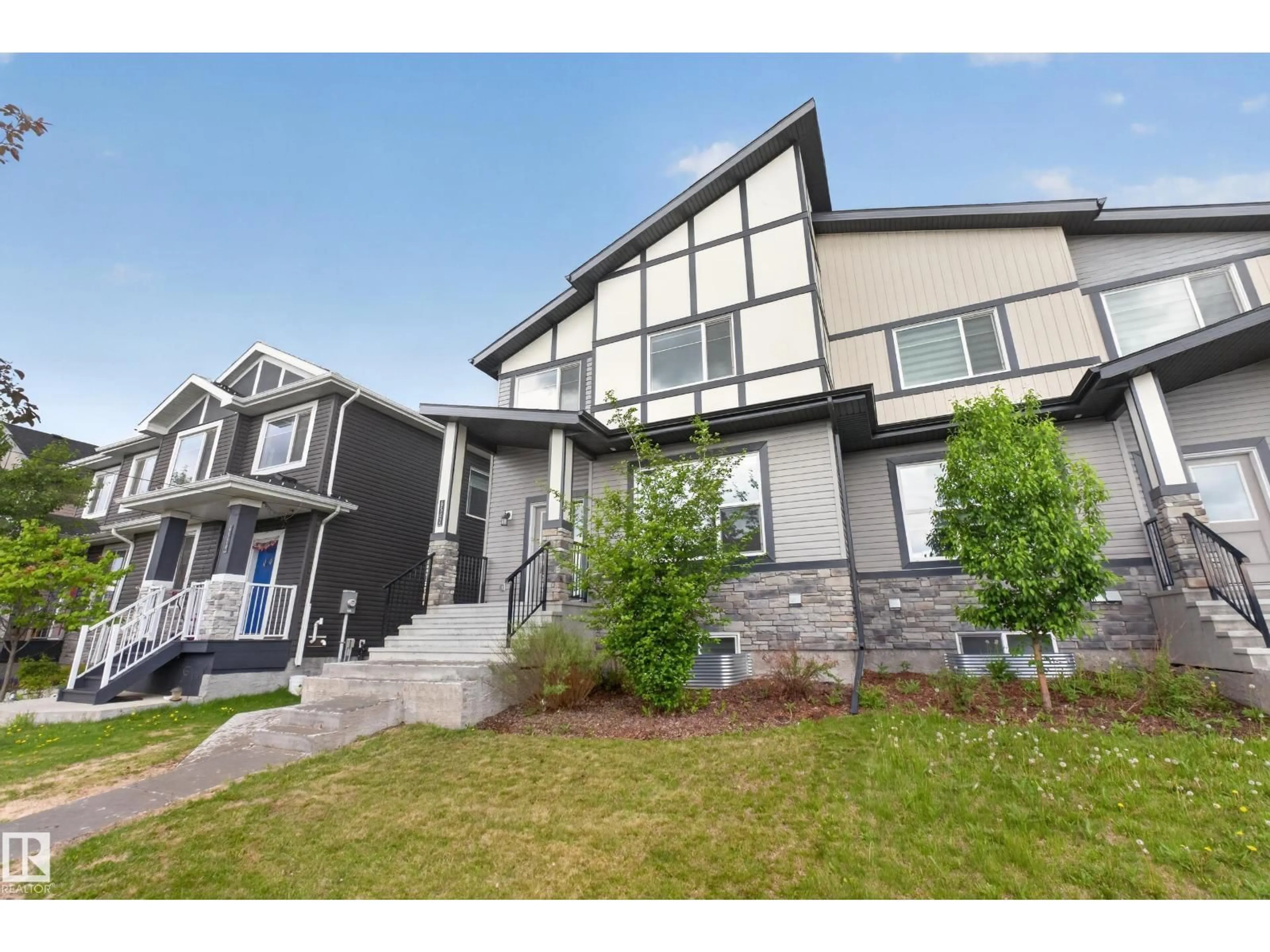 Home with vinyl exterior material, mountain view for SW - 6512 CHAPPELLE VISTA VS, Edmonton Alberta T6W4A3