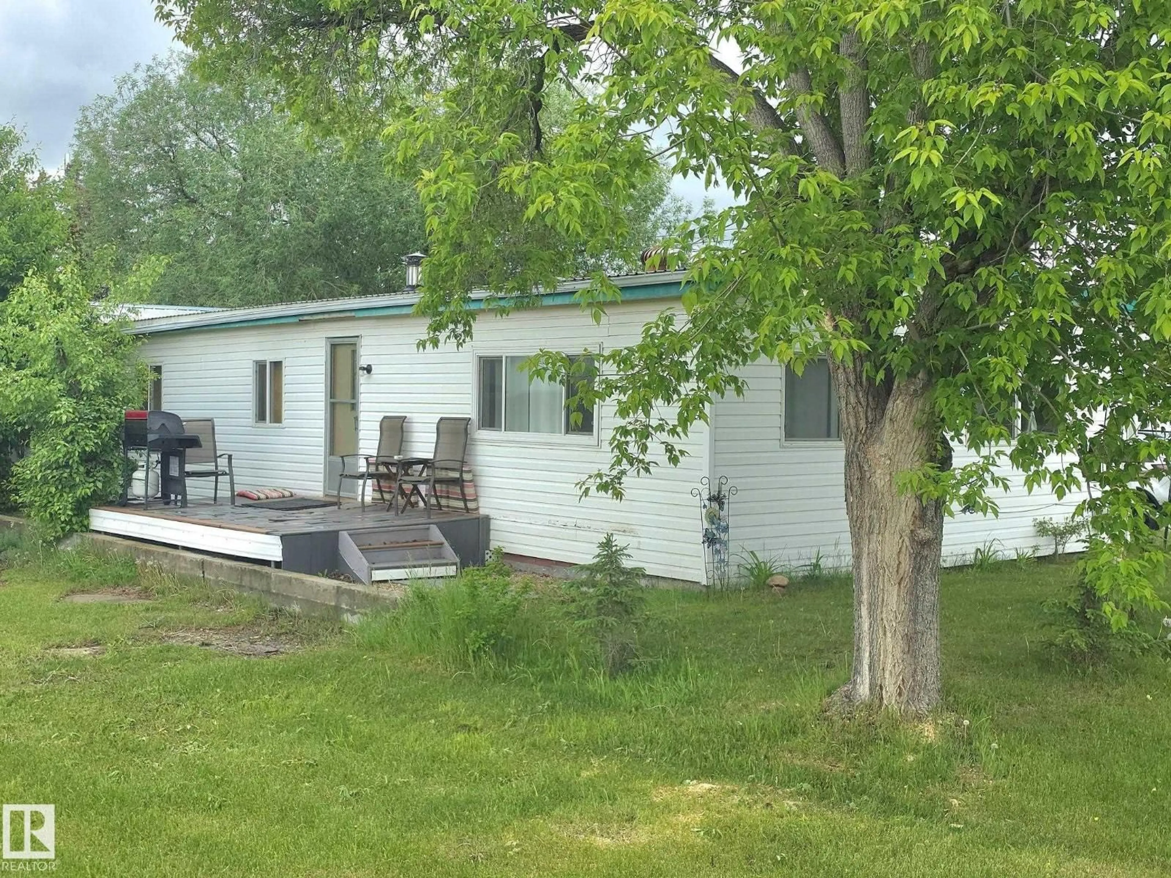 Unknown for 4916 47 ST, Thorsby Alberta T0C2P0