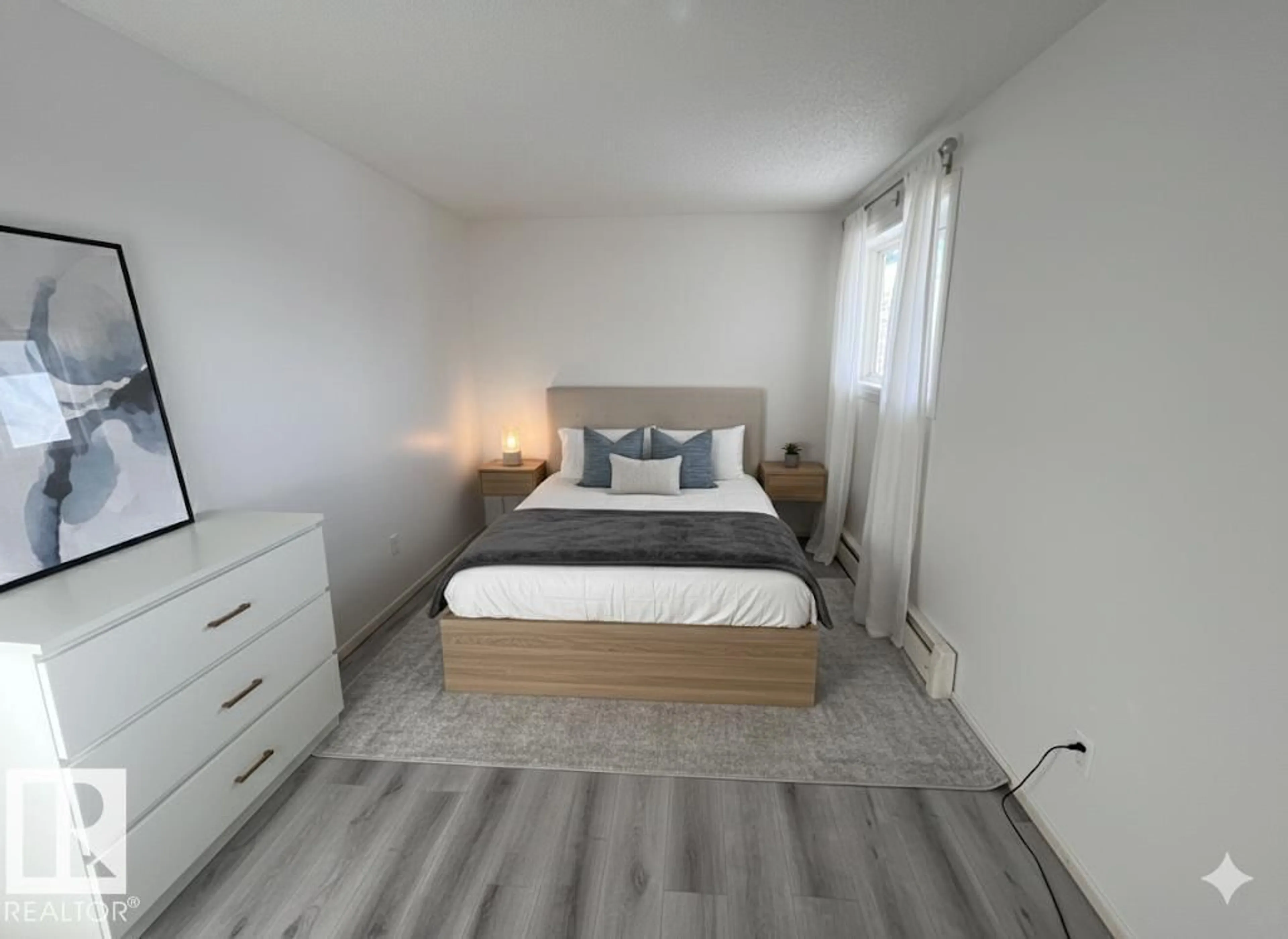 A pic of a room for #212 - 2620 MILL WOODS RD E, Edmonton Alberta T6L5K6