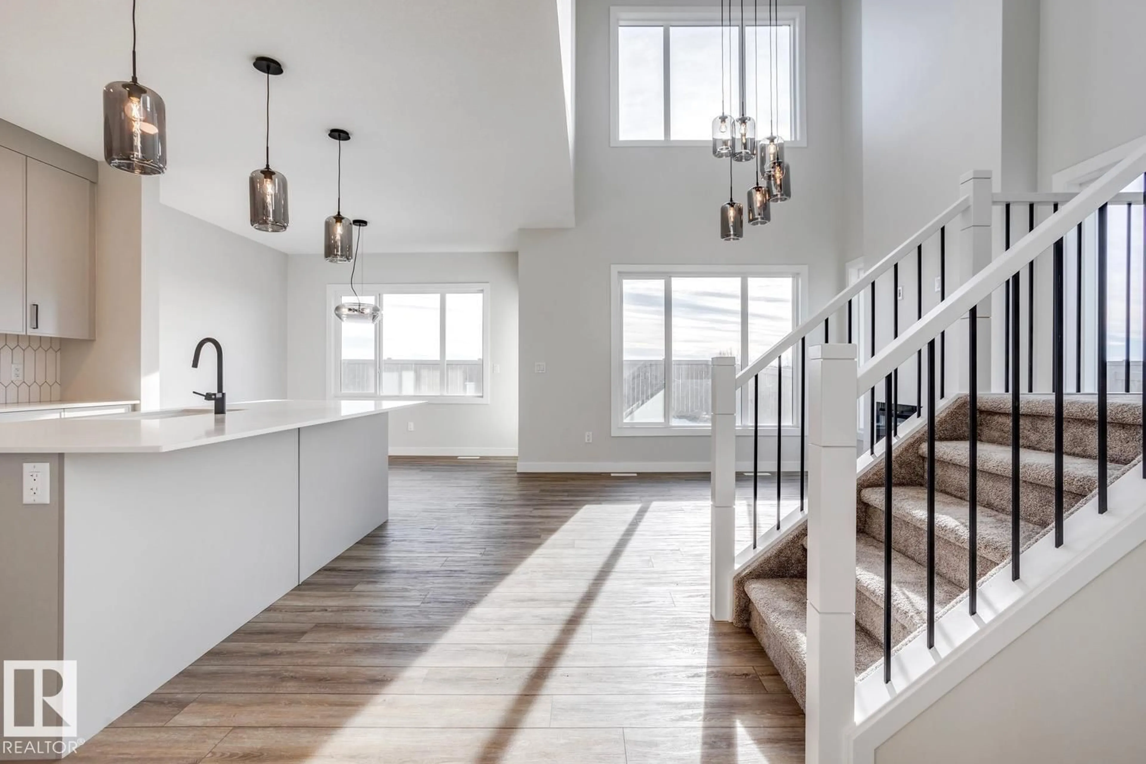 Indoor entryway for 149 FICUS WY, Fort Saskatchewan Alberta T8L1X8