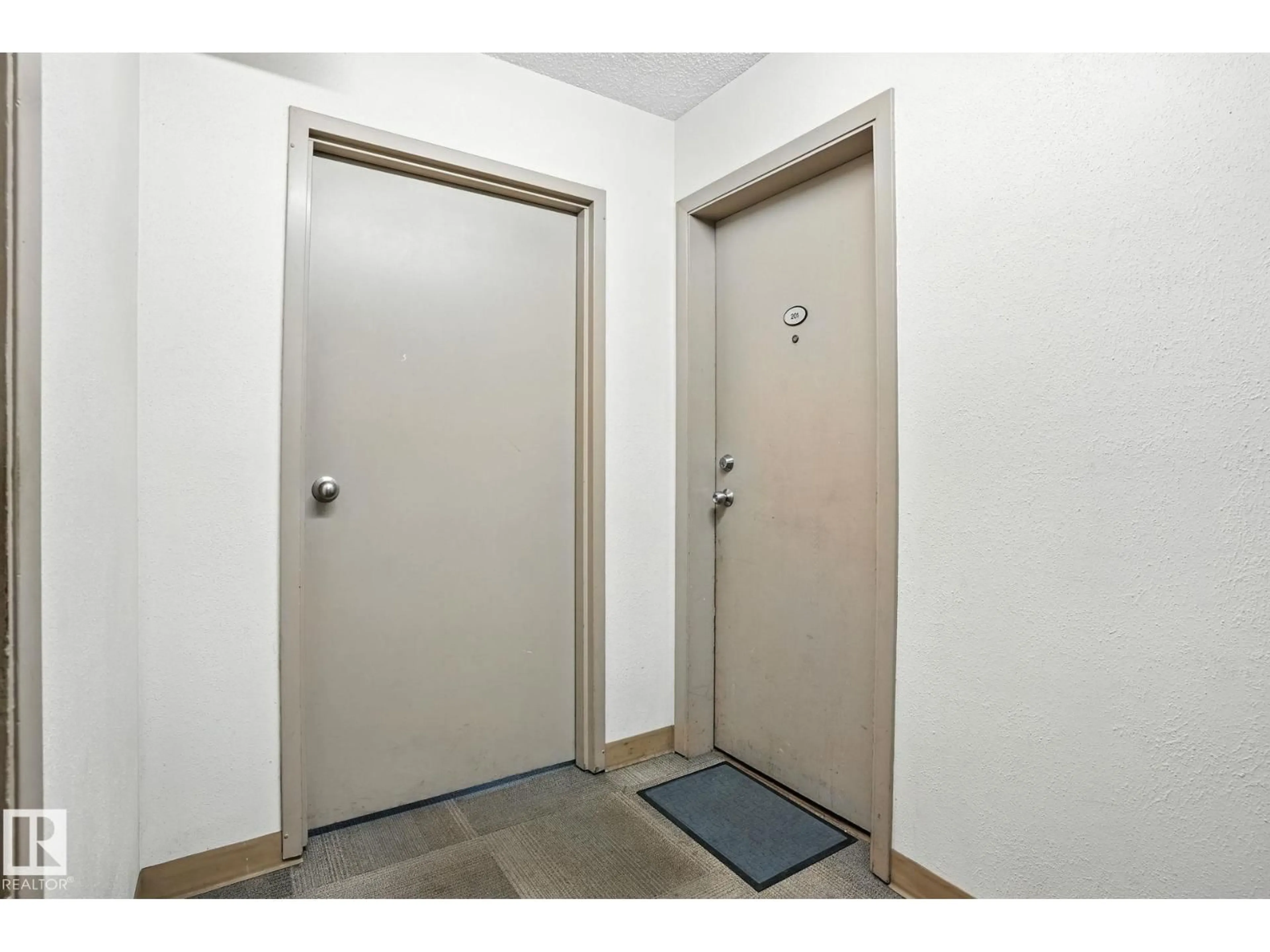 Unknown for 201 - 11046 130 ST NW, Edmonton Alberta T5M0Z7