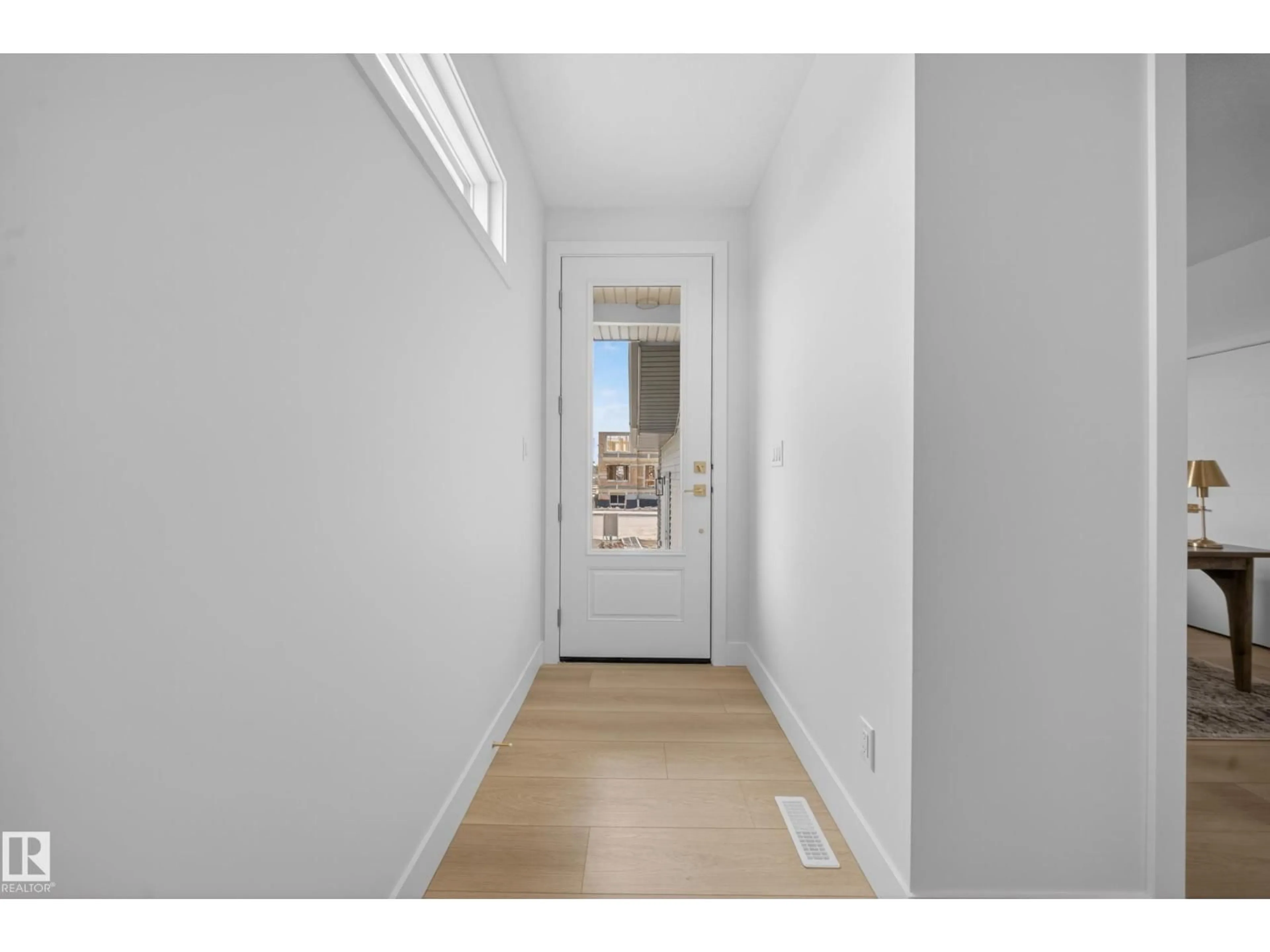 Indoor entryway for 531 ASHGROVE CIRCLE, Leduc Alberta T9E0K8