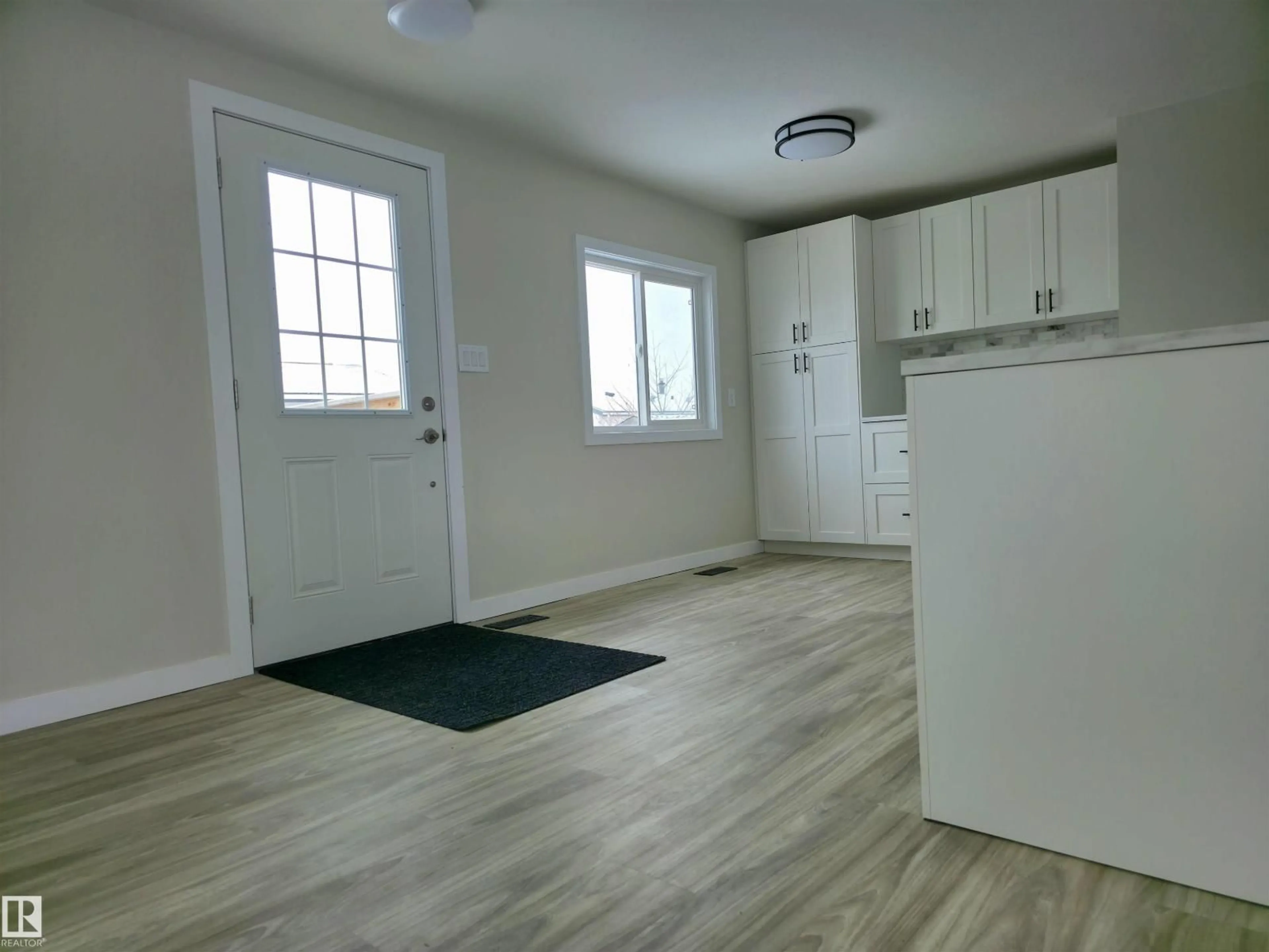 A pic of a room for 735 PARKLAND BROOK, Rural Parkland County Alberta T7X3N3