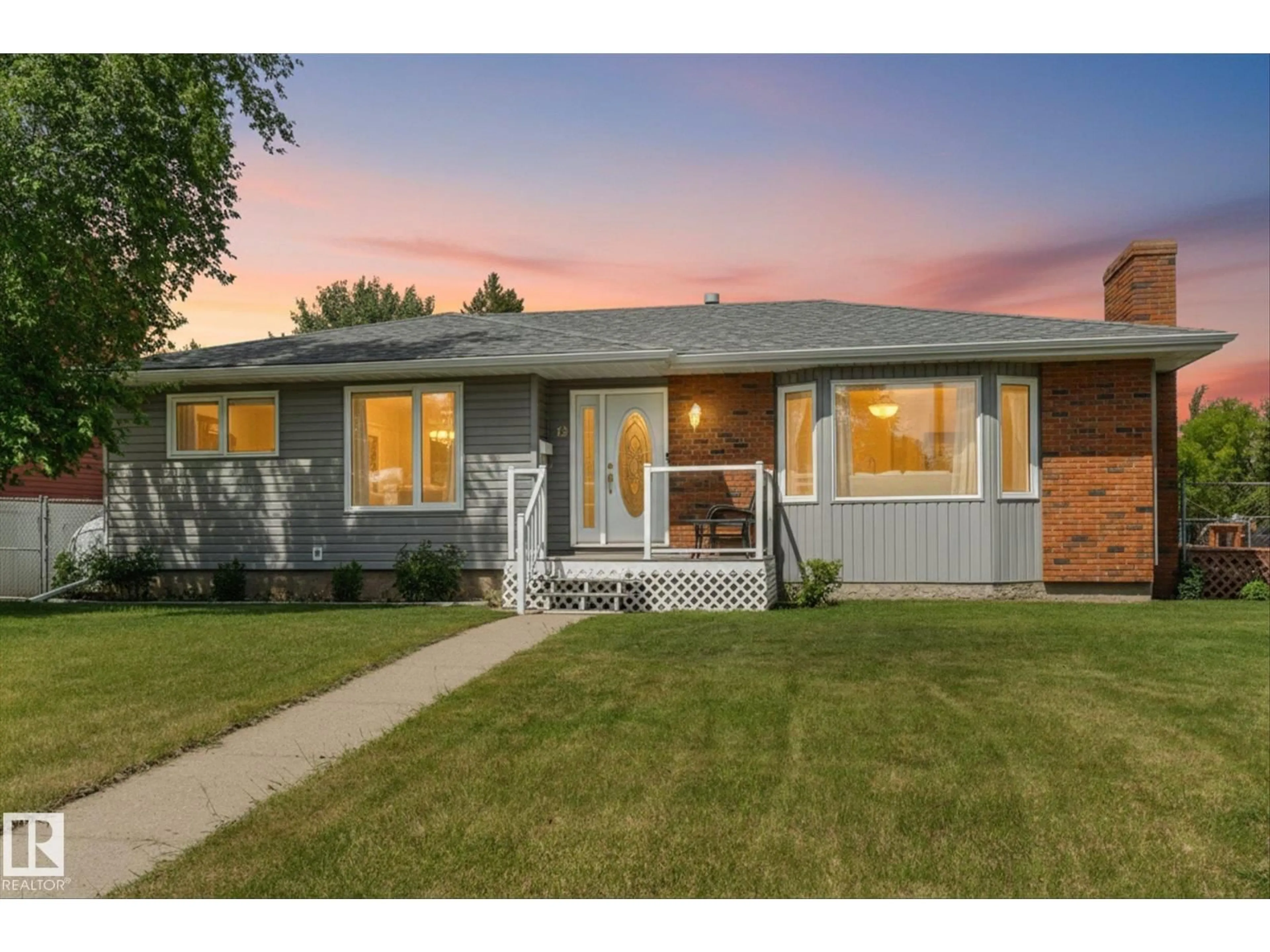 Home with brick exterior material, street for 13 OATWAY DR, Stony Plain Alberta T7Z1G4