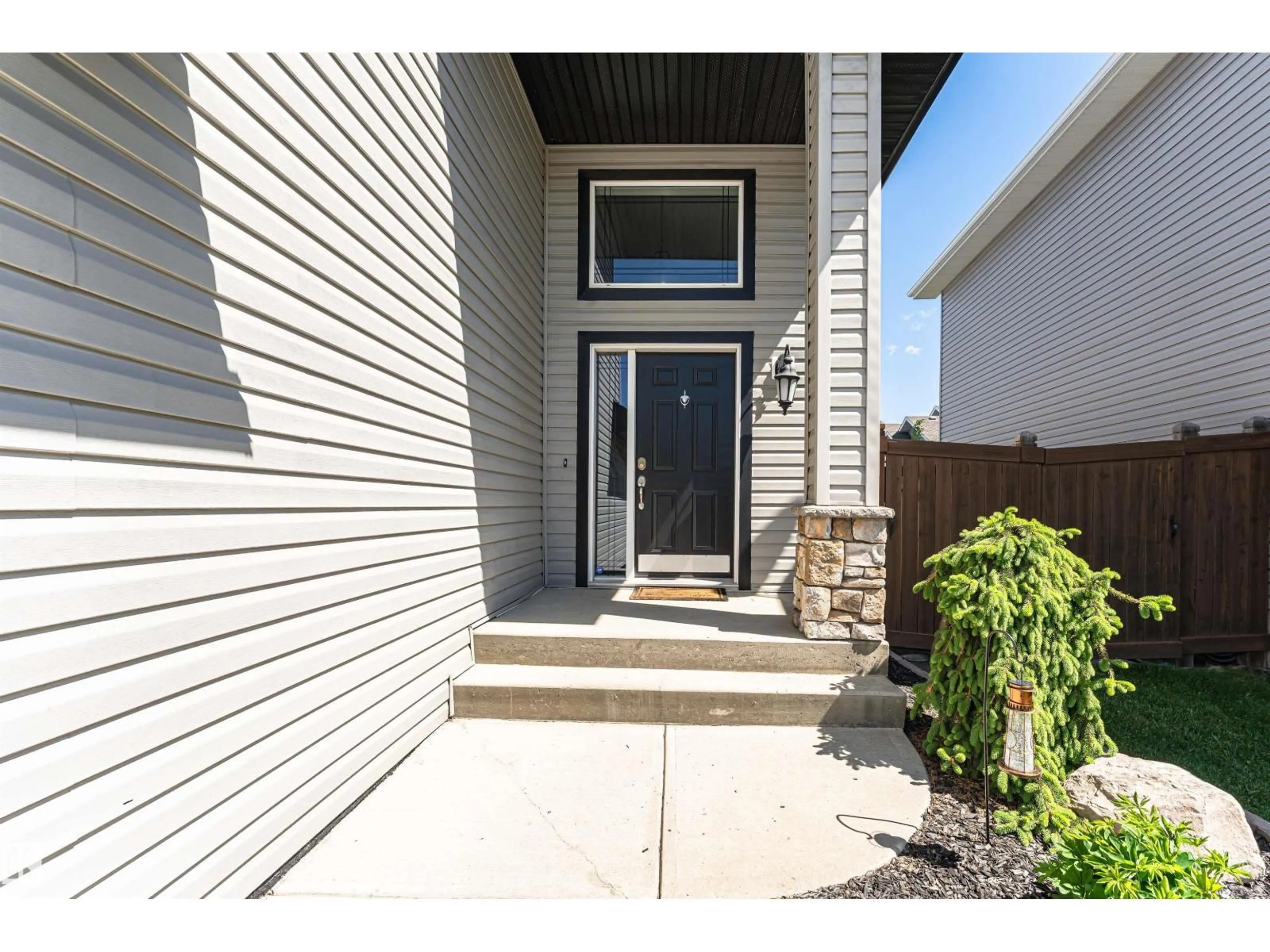 Unknown for 9410 104 AV, Morinville Alberta T8R0B2