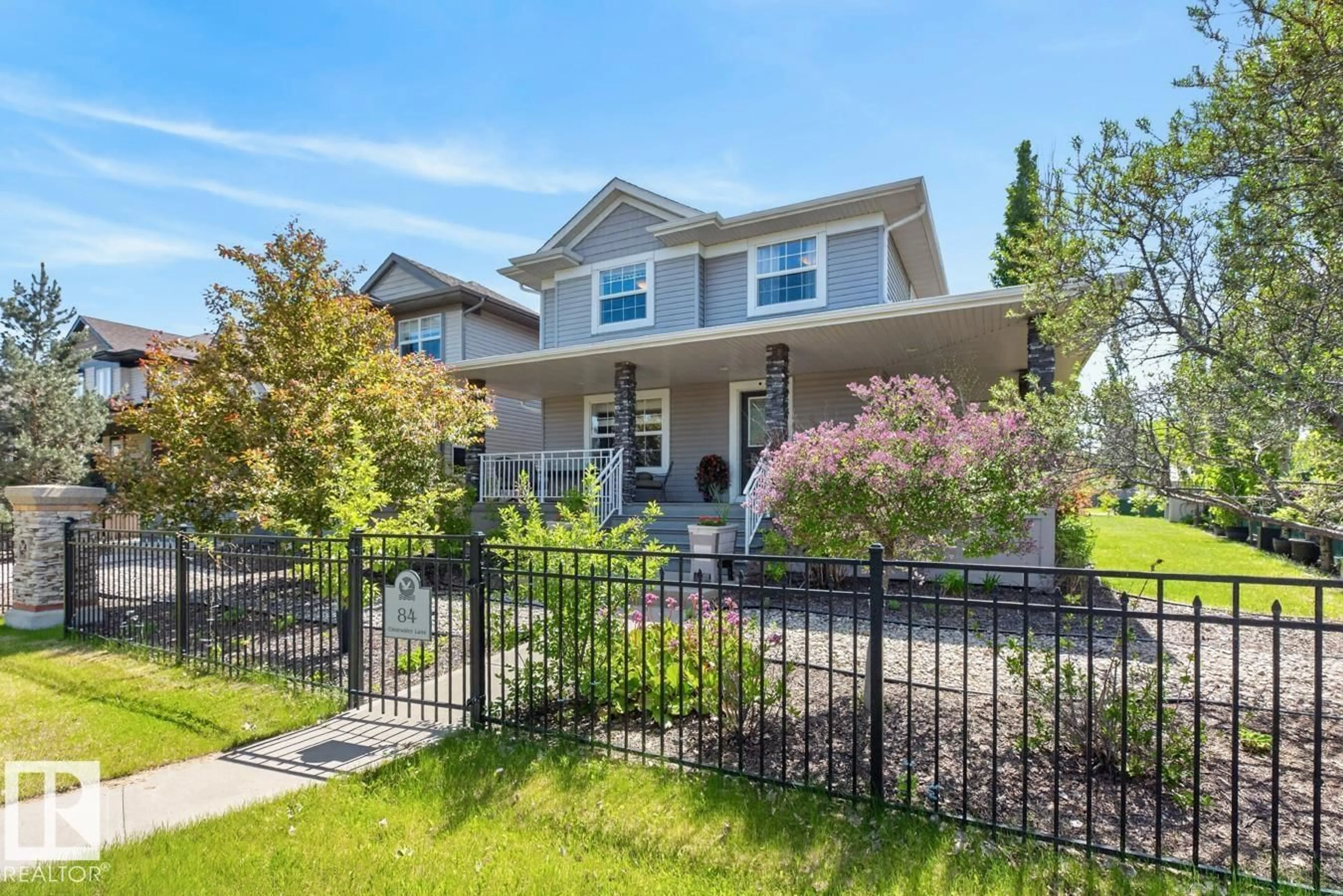 Home with vinyl exterior material, street for 84 CLEARWATER LN, Sherwood Park Alberta T8H0B2