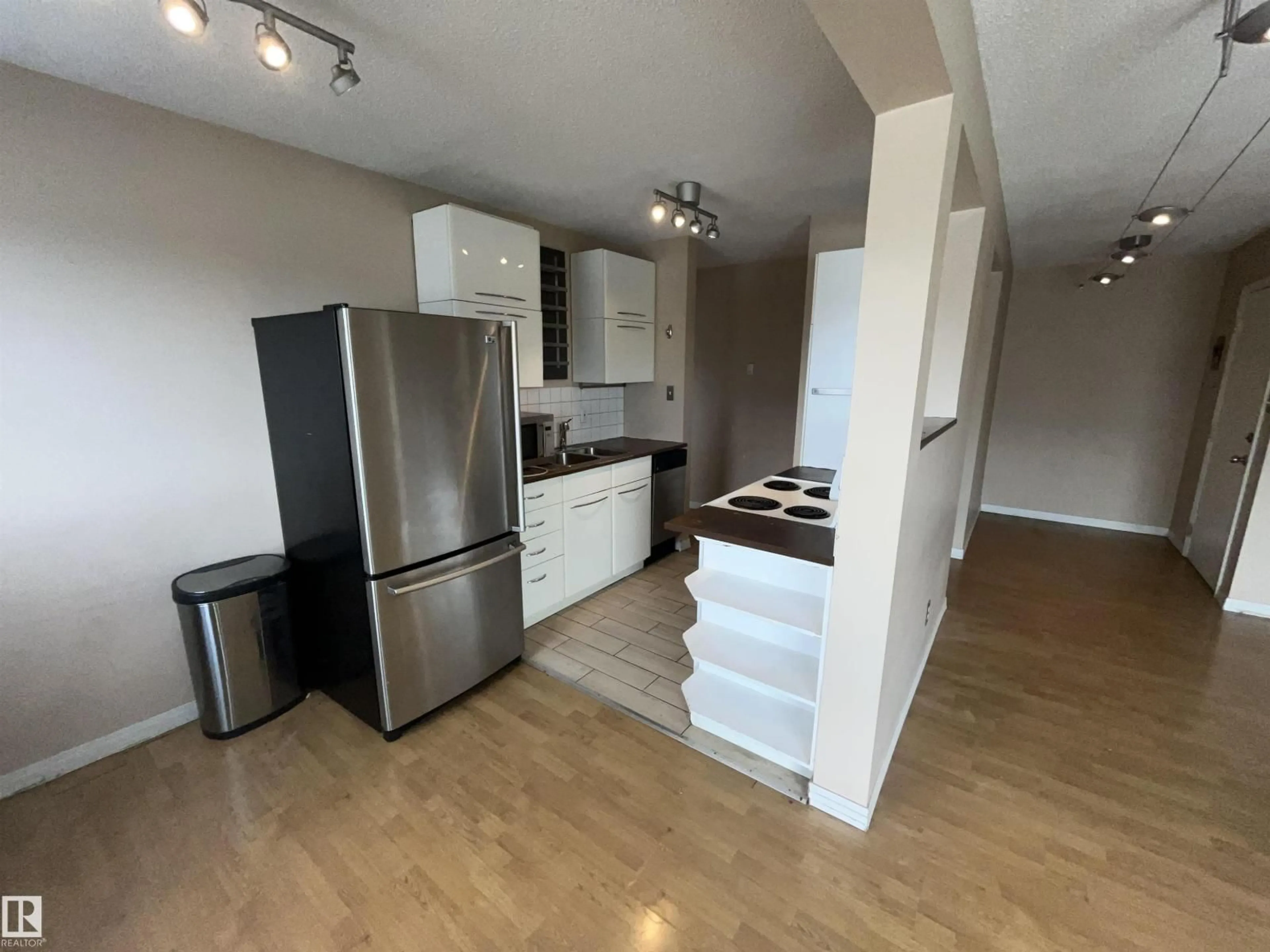 Unknown for #306 - 11340 124 NW, Edmonton Alberta T5M0K1