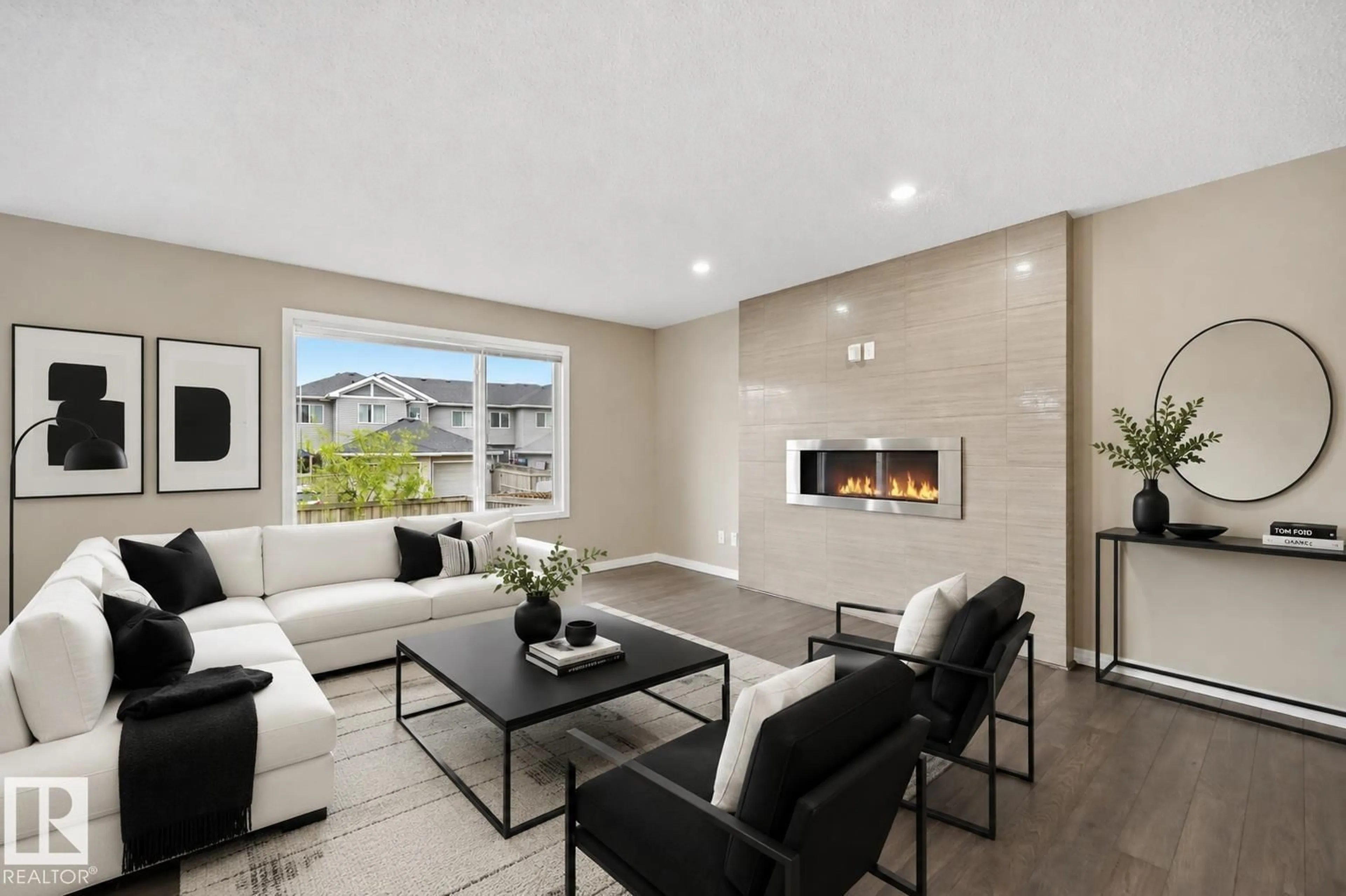 Living room with furniture, unknown for 3528 CLAXTON CR, Edmonton Alberta T6W0Z6
