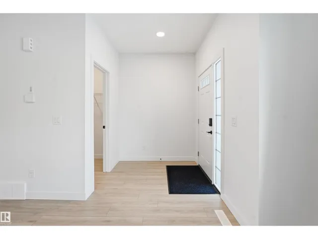 317 JUNIPER CV, Leduc 3