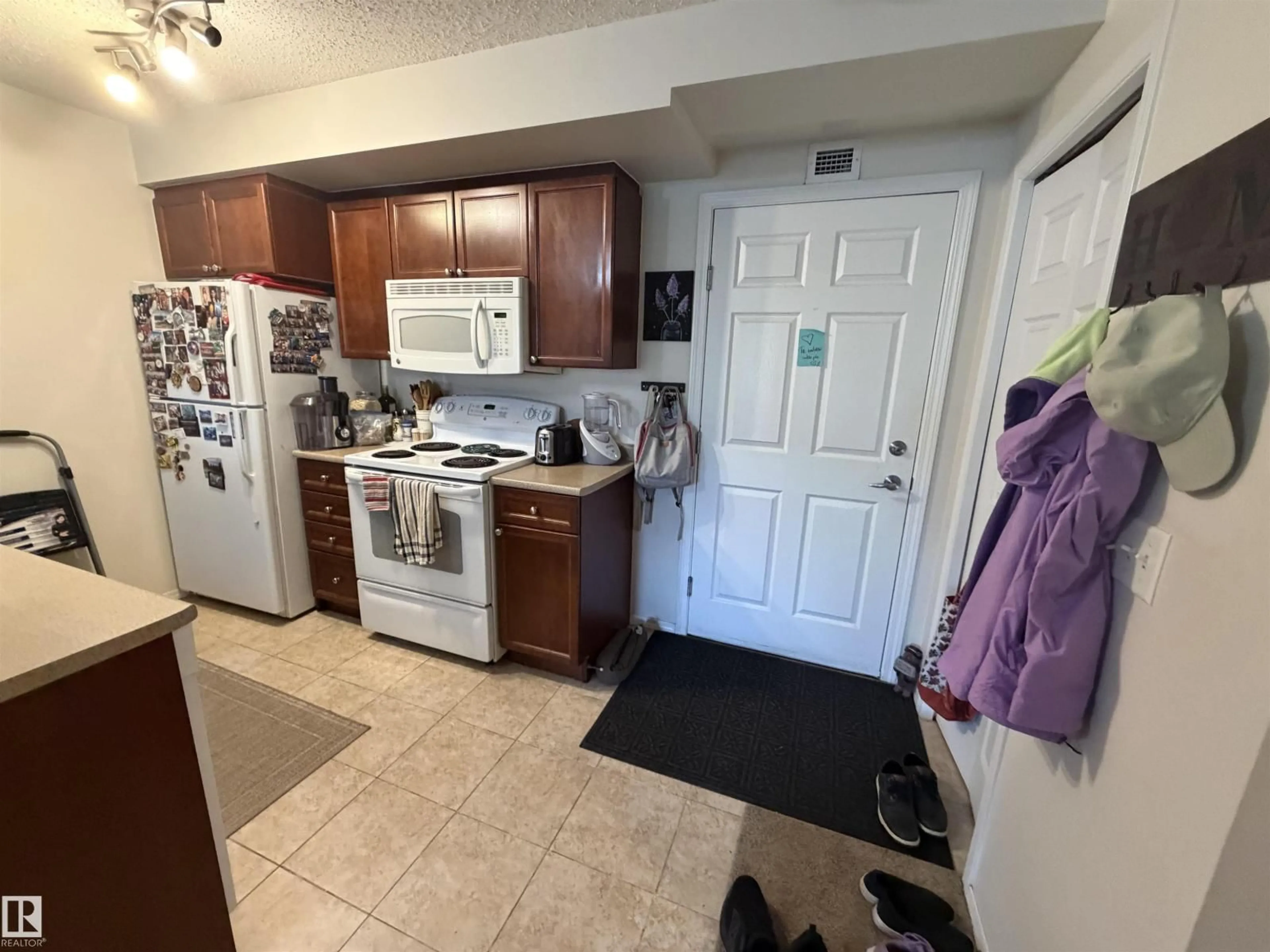 Unknown for 6921 - 317 199 ST, Edmonton Alberta T5T3X7
