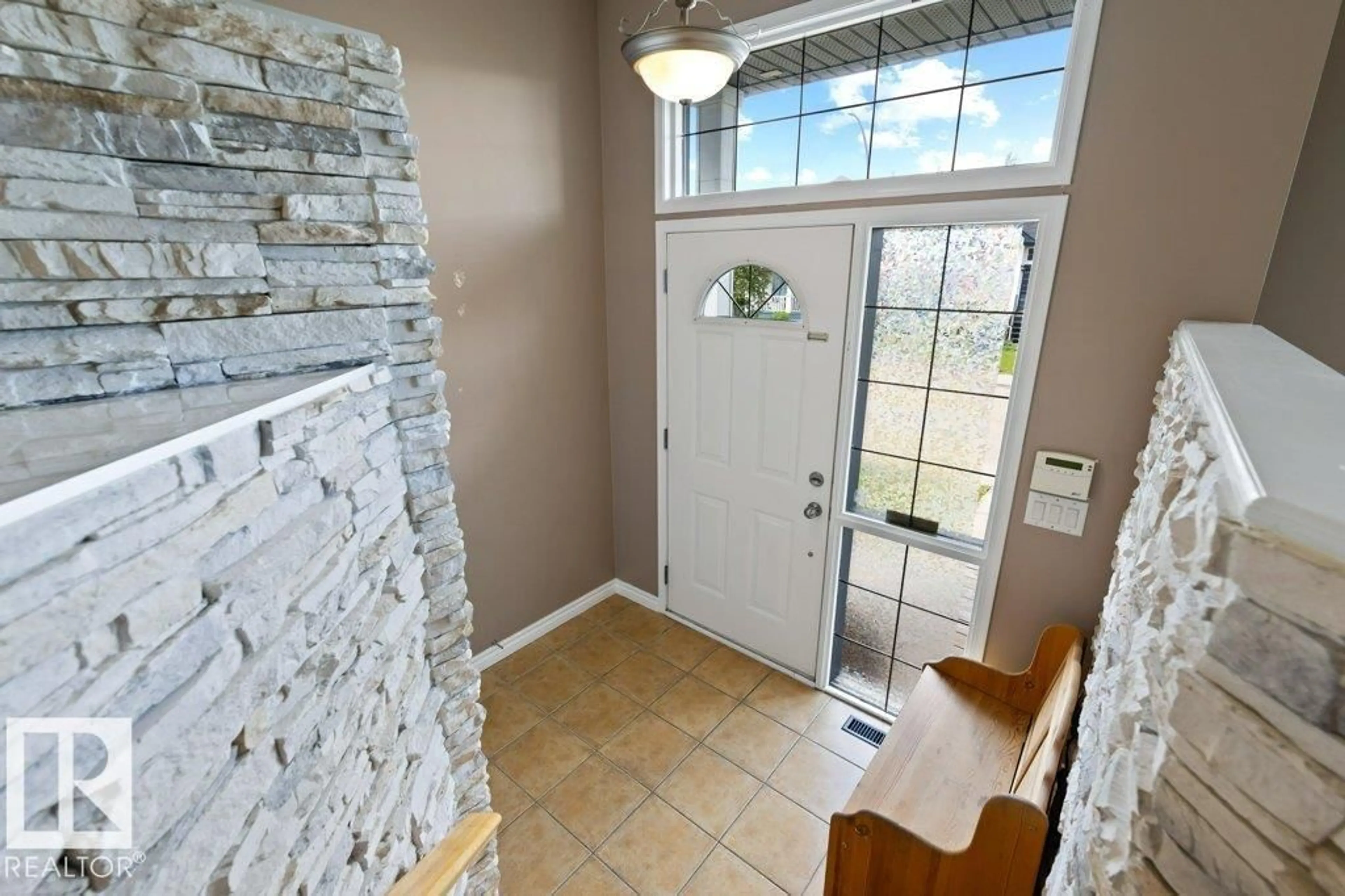 Indoor entryway for 11617 167B AV, Edmonton Alberta T5X6B8