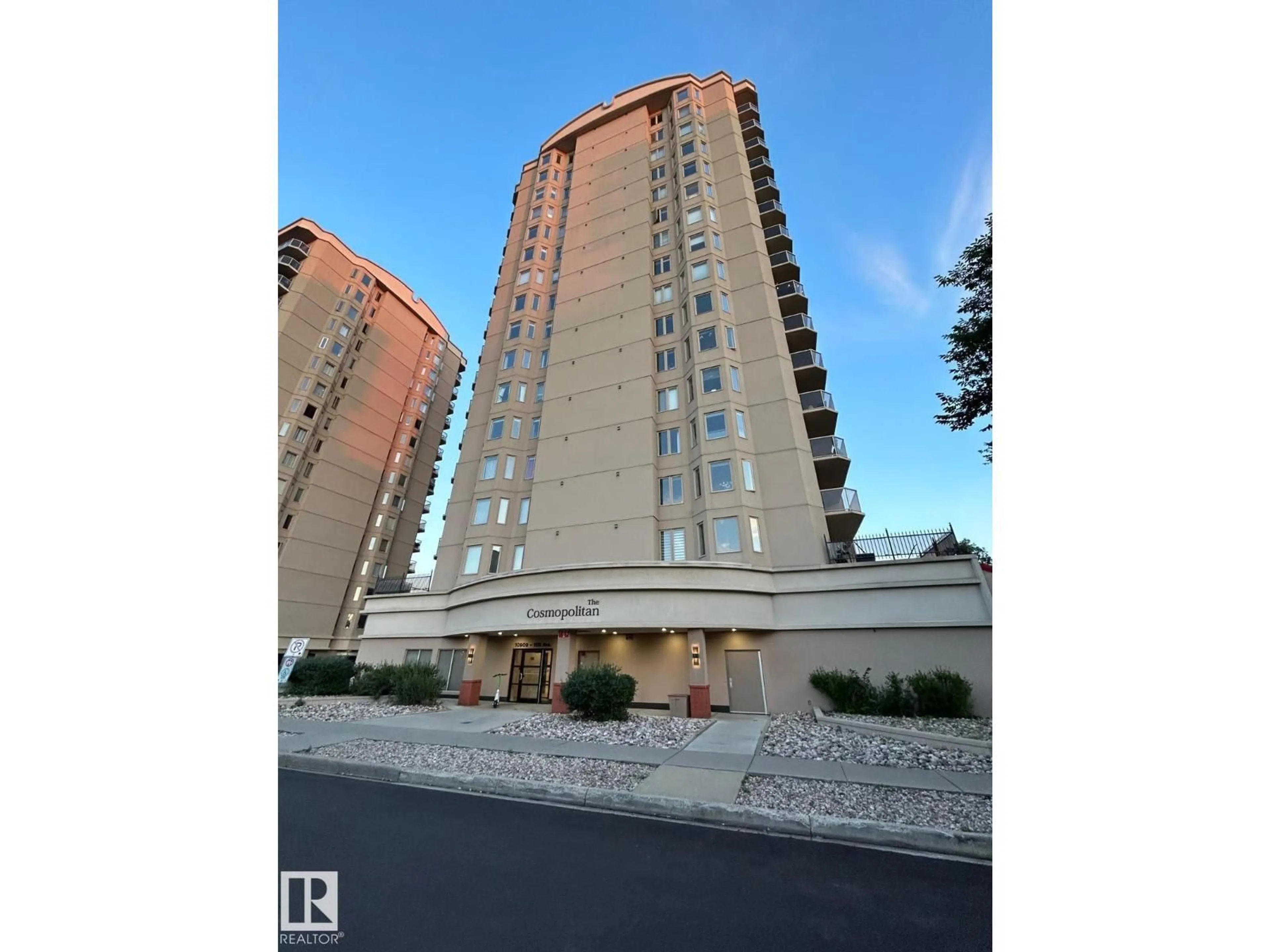 Unknown for 10909 NW - 1506 103 AV, Edmonton Alberta T5K2W7