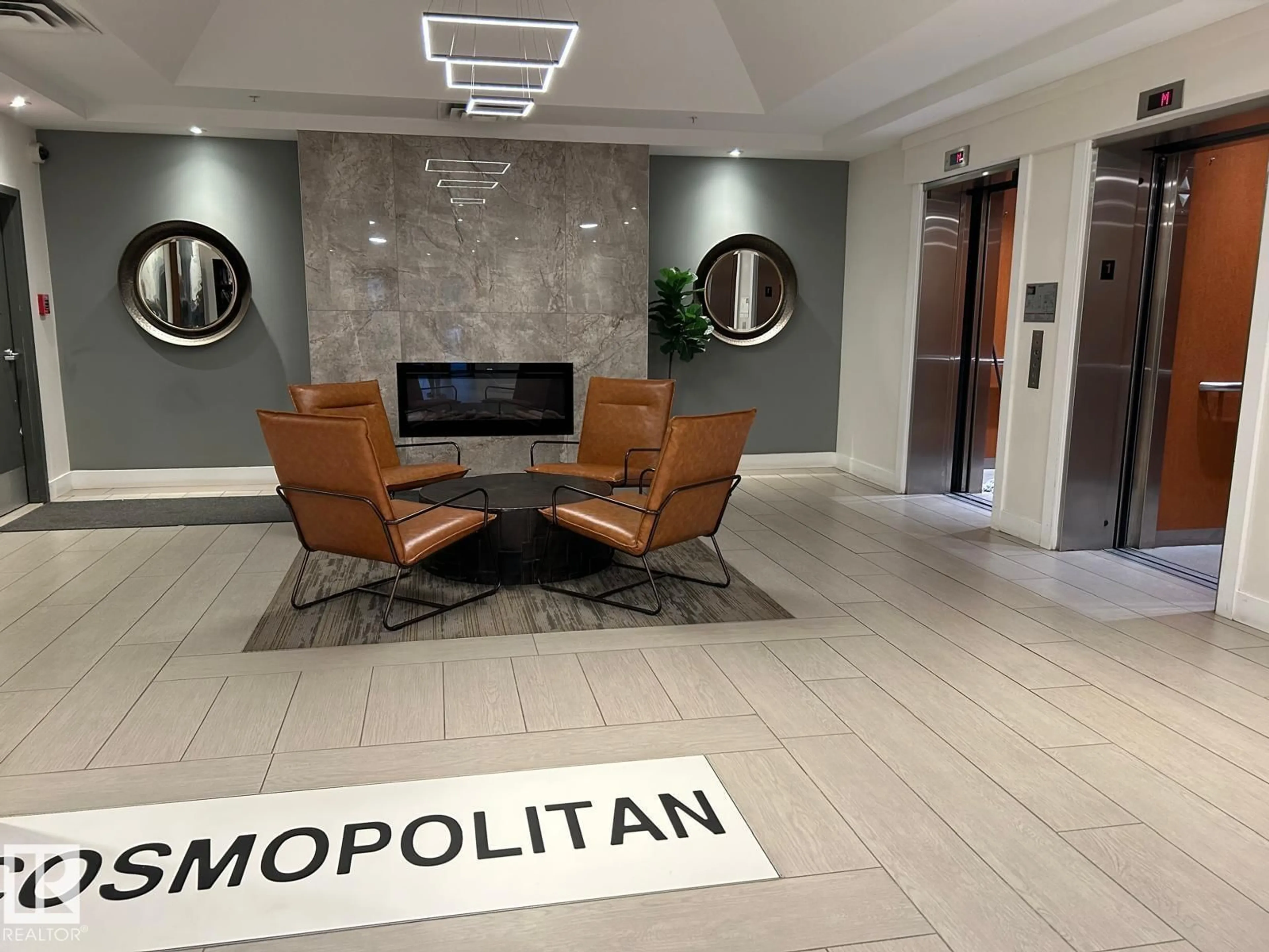 Lobby for 10909 NW - 1506 103 AV, Edmonton Alberta T5K2W7