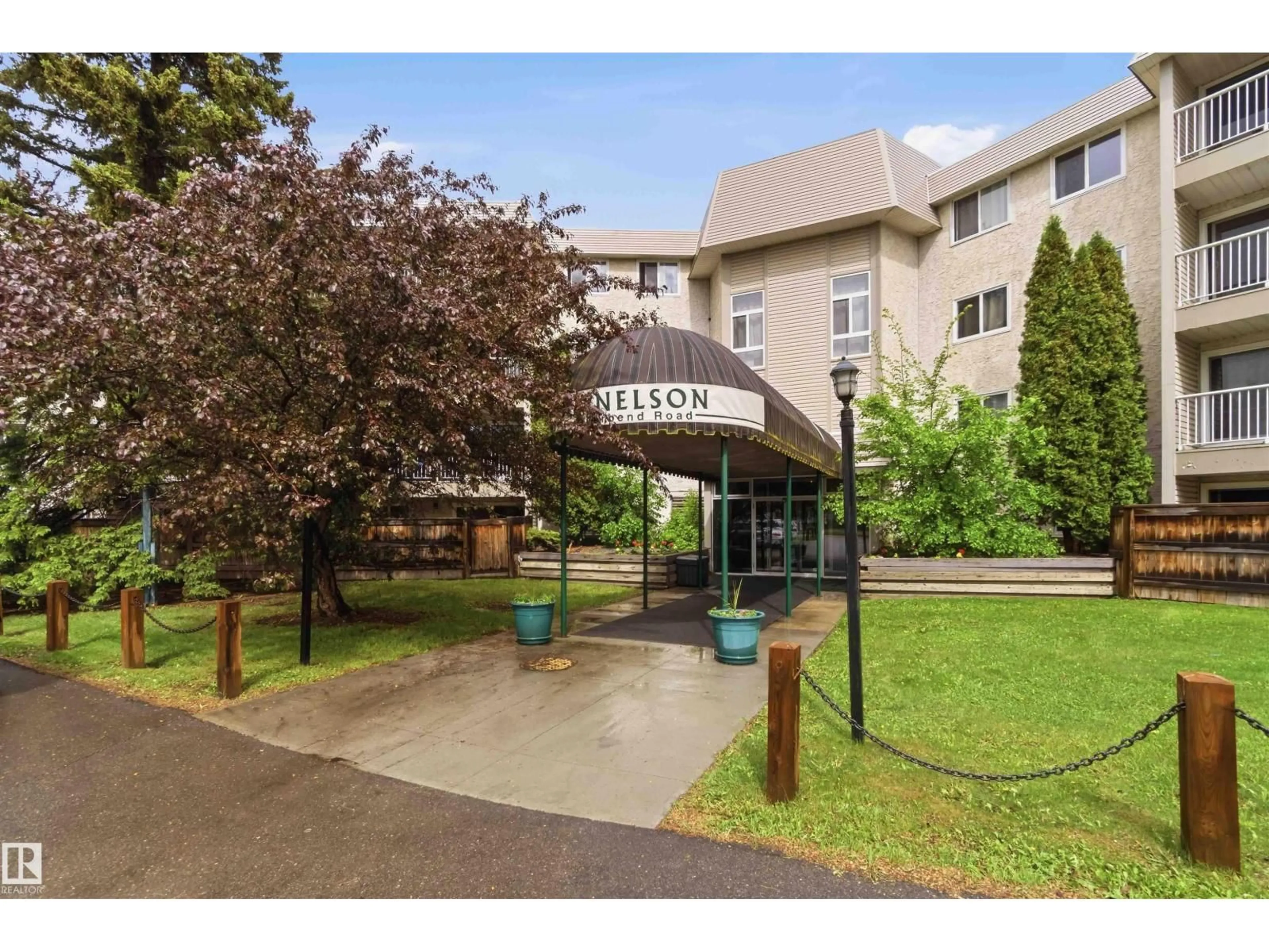 Unknown for 5125 - 121 RIVERBEND RD, Edmonton Alberta T6H5K5