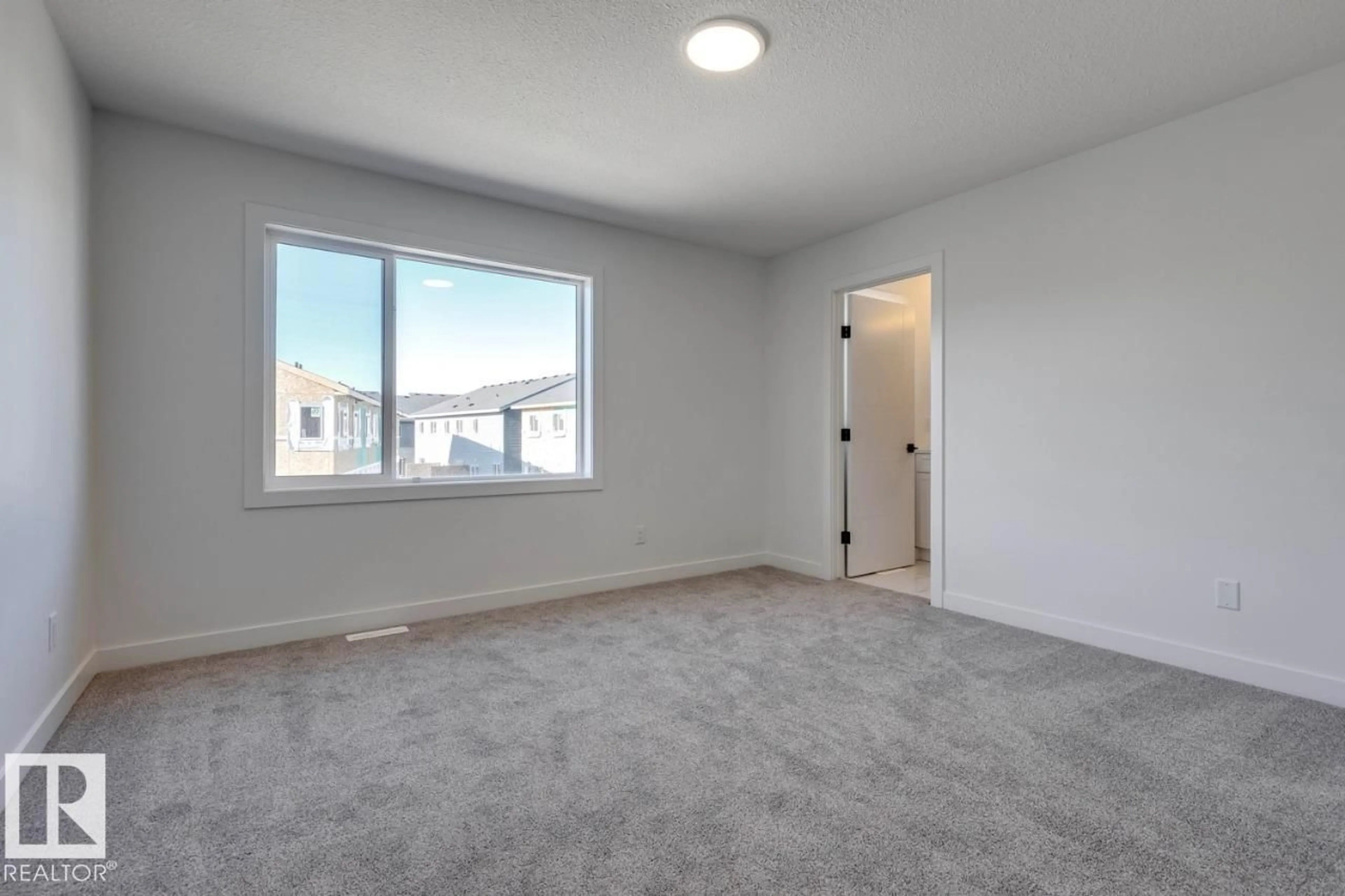 A pic of a room for #9 - 710 MATTSON DR, Edmonton Alberta T6X1A4