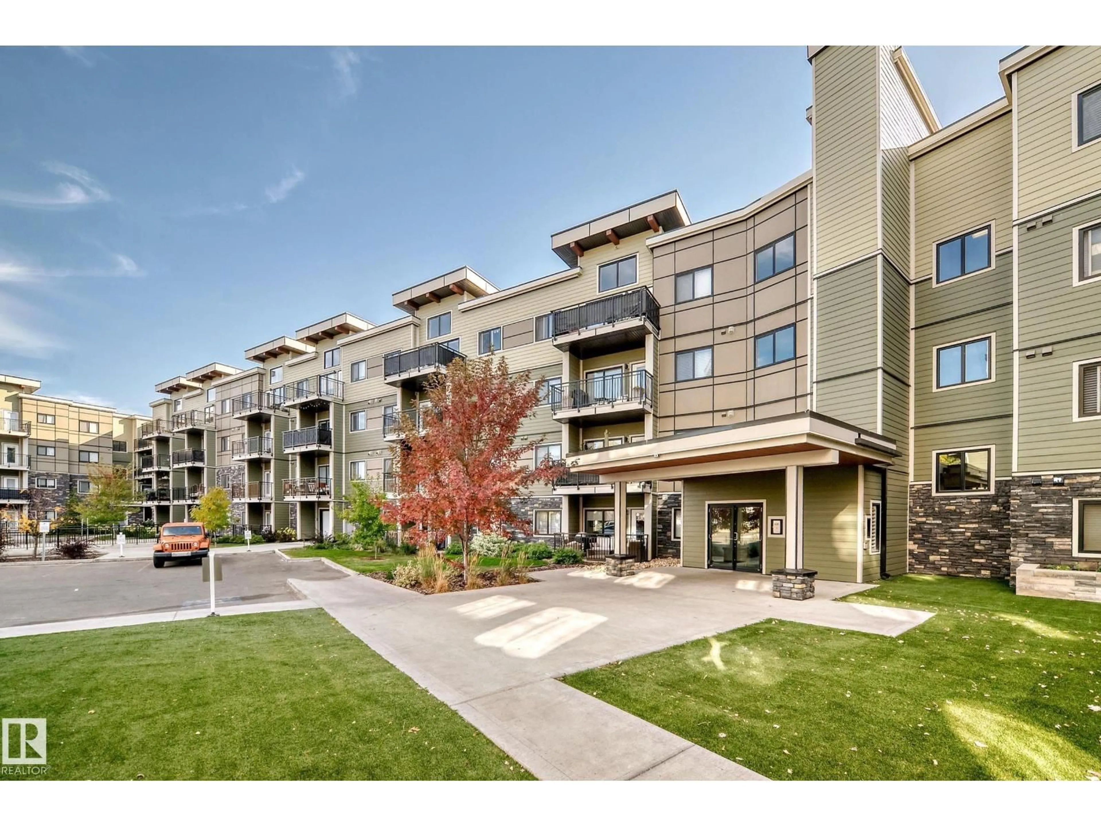 Patio, unknown for 560 - 440 GRIESBACH PARADE PR, Edmonton Alberta T5E6X1