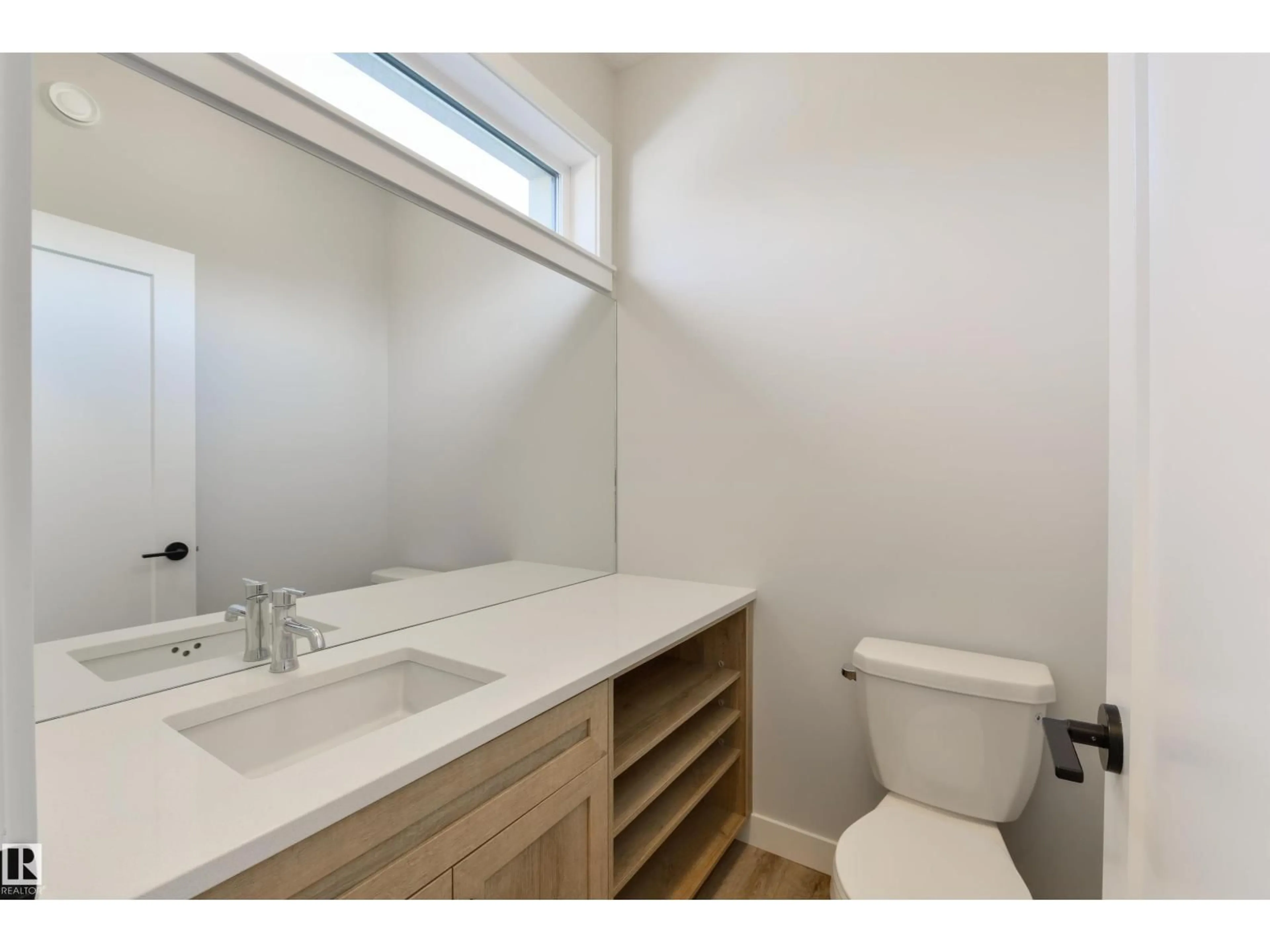 Standard bathroom, unknown for 8313 76 AV, Edmonton Alberta T6C0H9