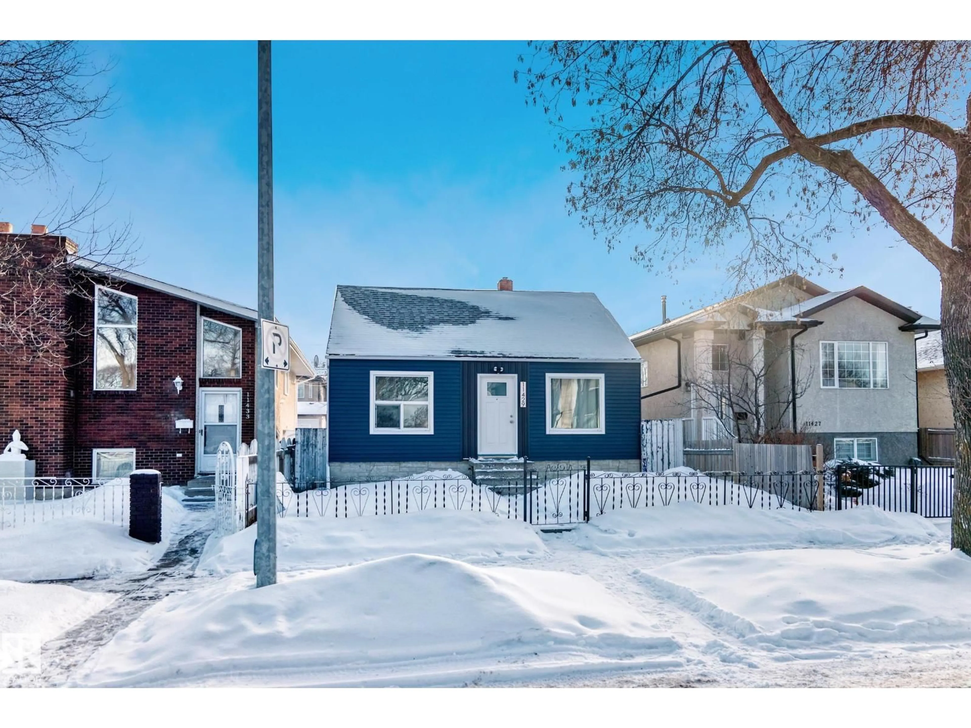 Unknown for 11429 89 ST, Edmonton Alberta T5B3T7