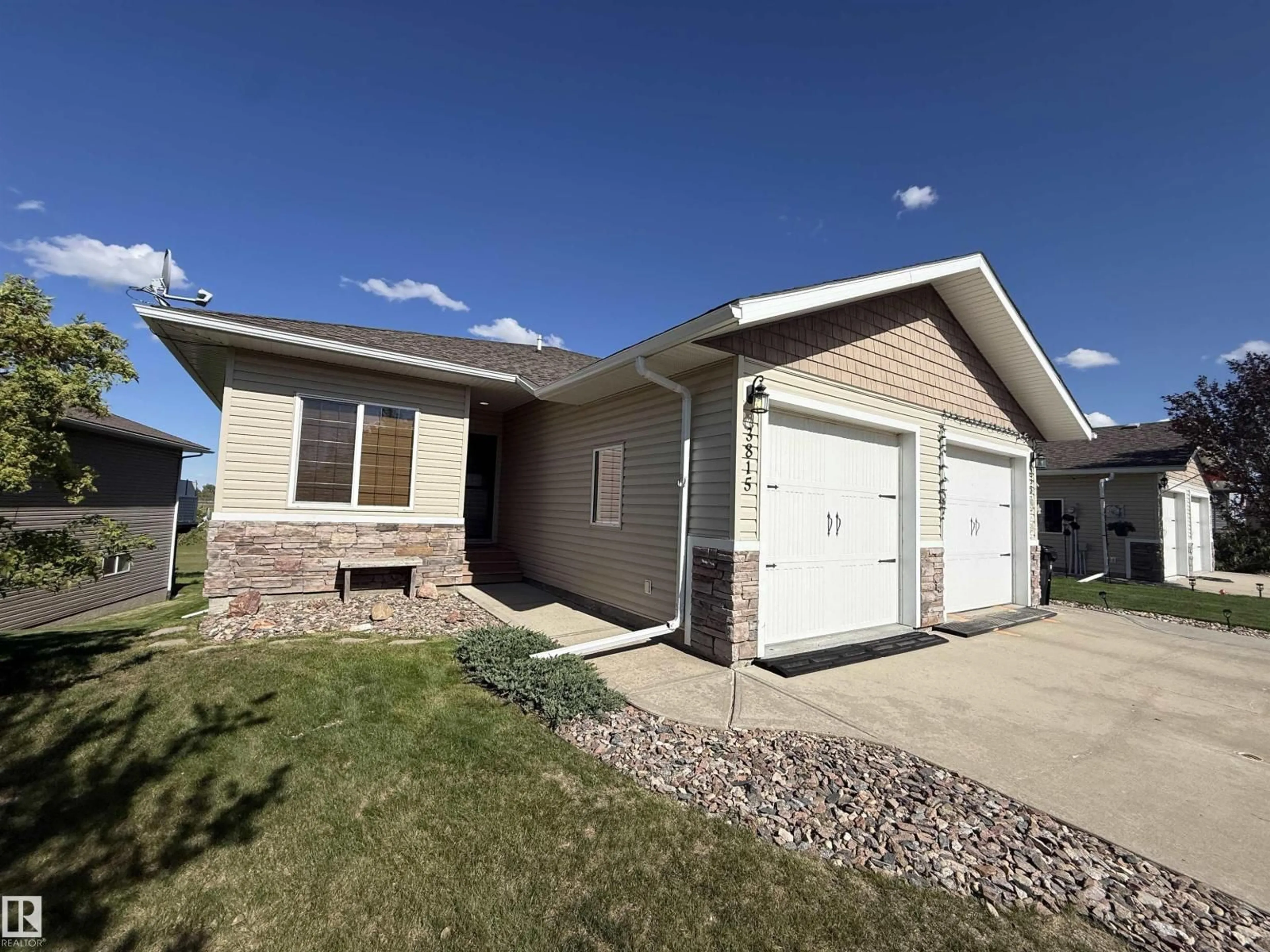 Home with vinyl exterior material, street for 3815 75 ST, Camrose Alberta T4V4C1