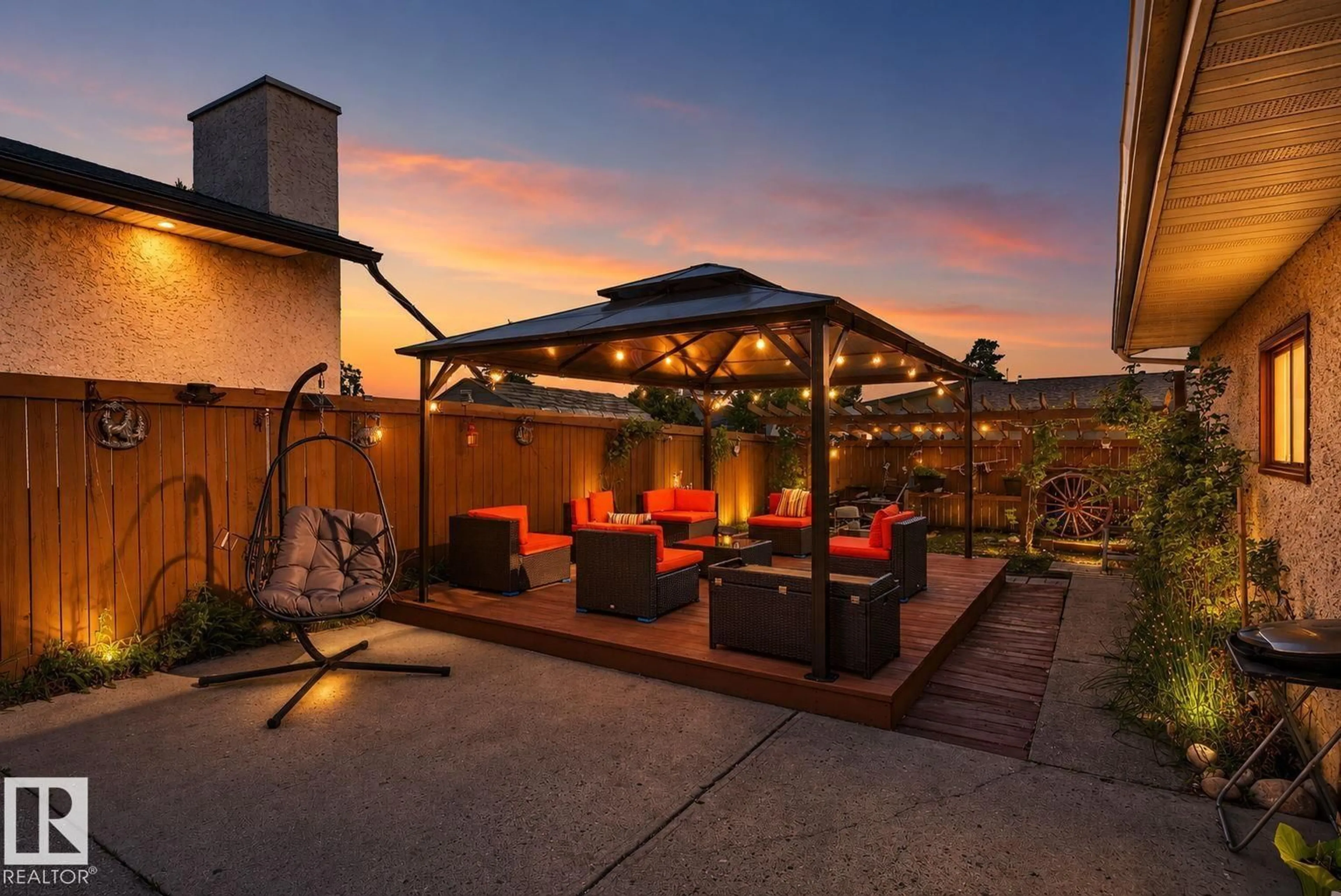 Patio, unknown for NW - 8835 152B AV, Edmonton Alberta T5E6G2