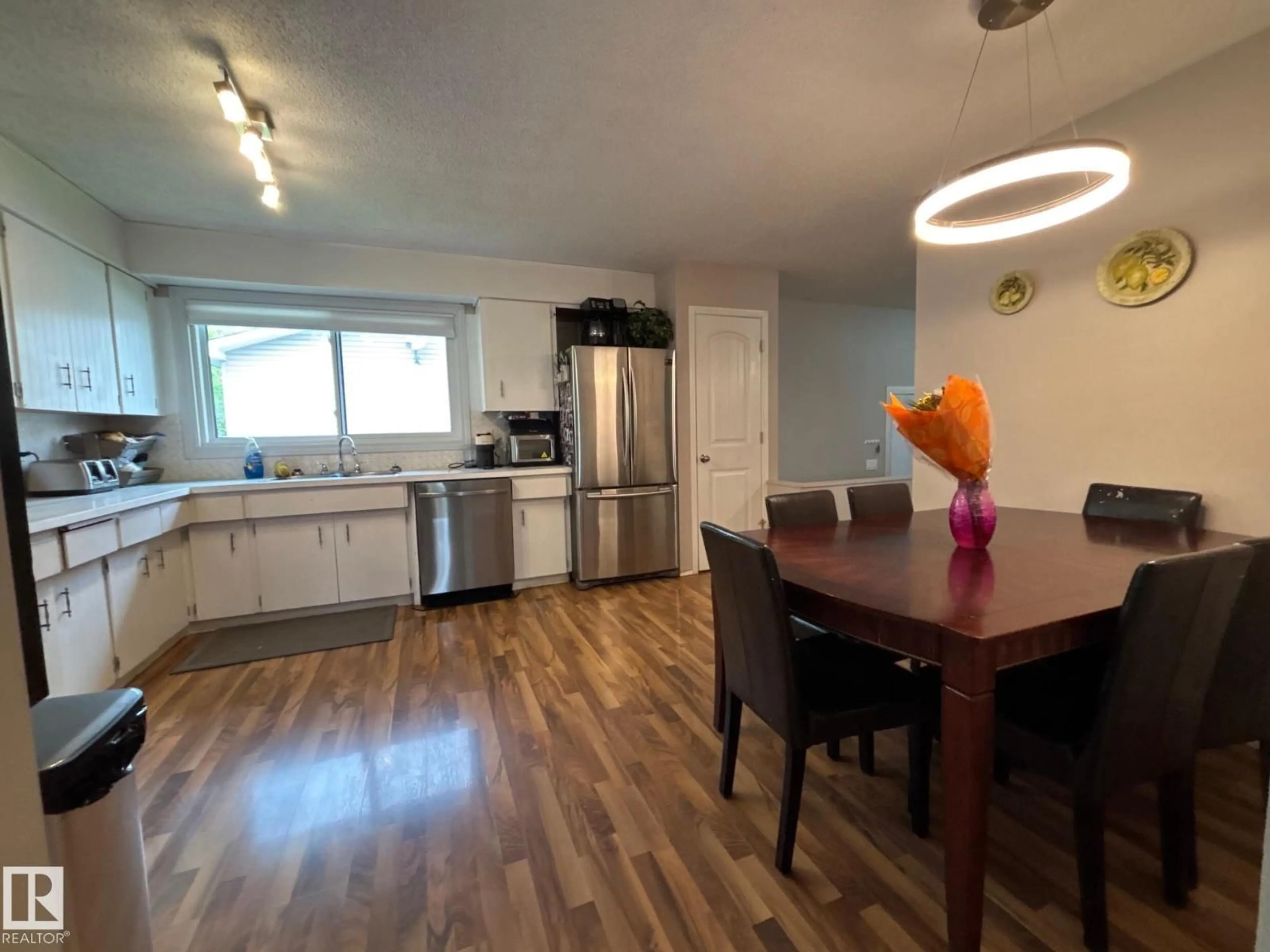 Unknown for 8504 92 AV, Fort Saskatchewan Alberta T8L2P6