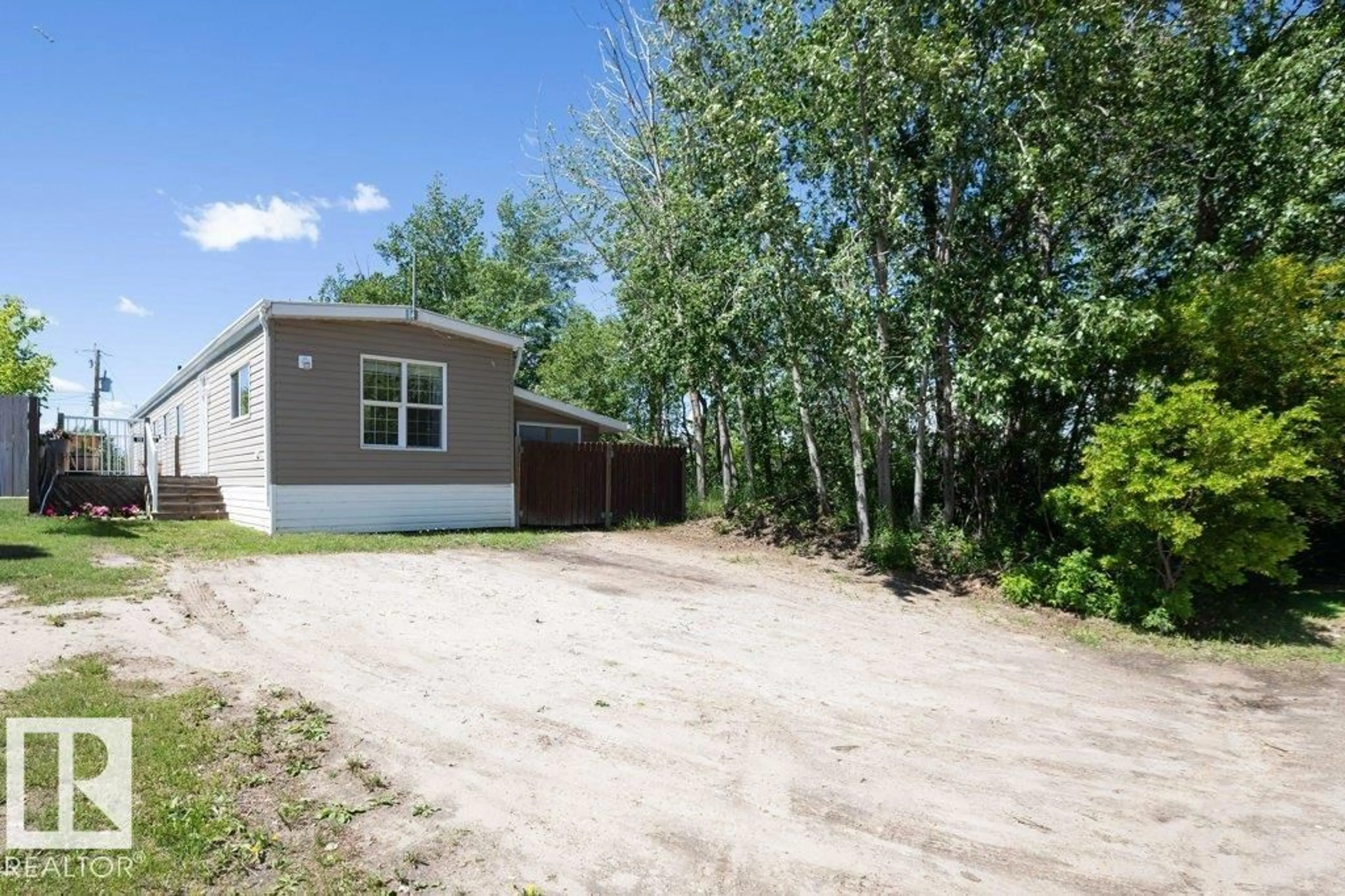 Shed for 4816 51 ST, Busby Alberta T0G0H0