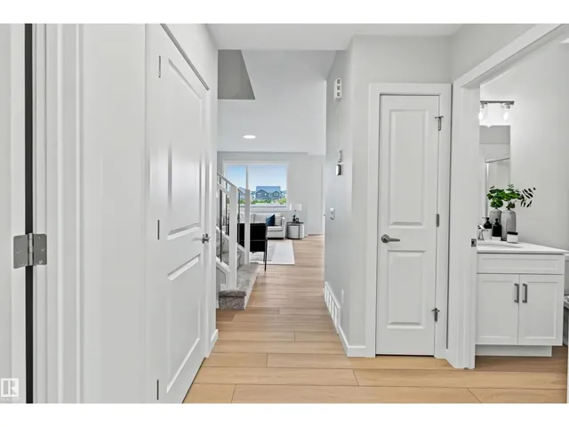 19631 30 AVENUE AVENUE, Edmonton 4