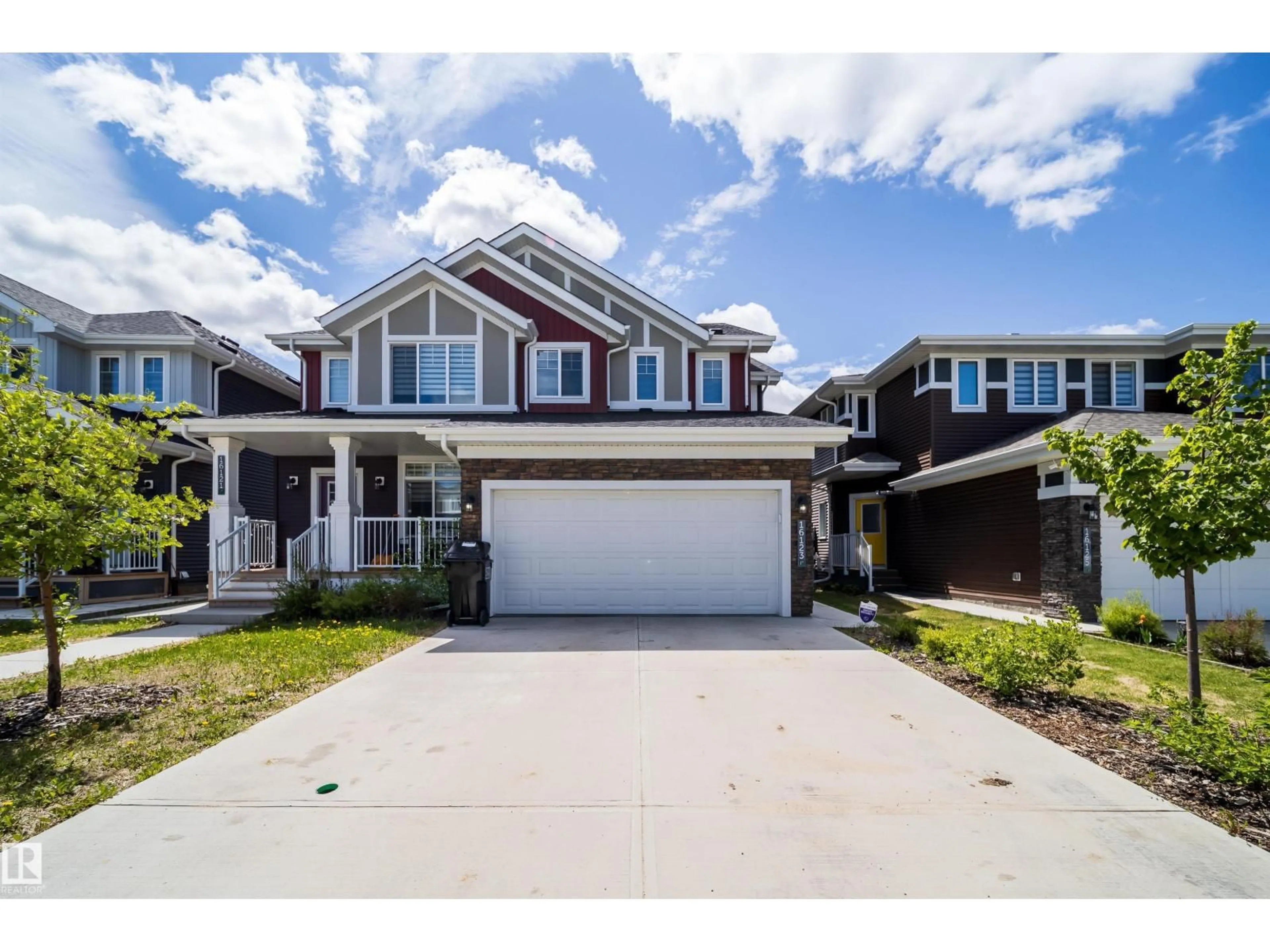 Home with vinyl exterior material, street for SW - 16123 31 AV, Edmonton Alberta T6W4X2