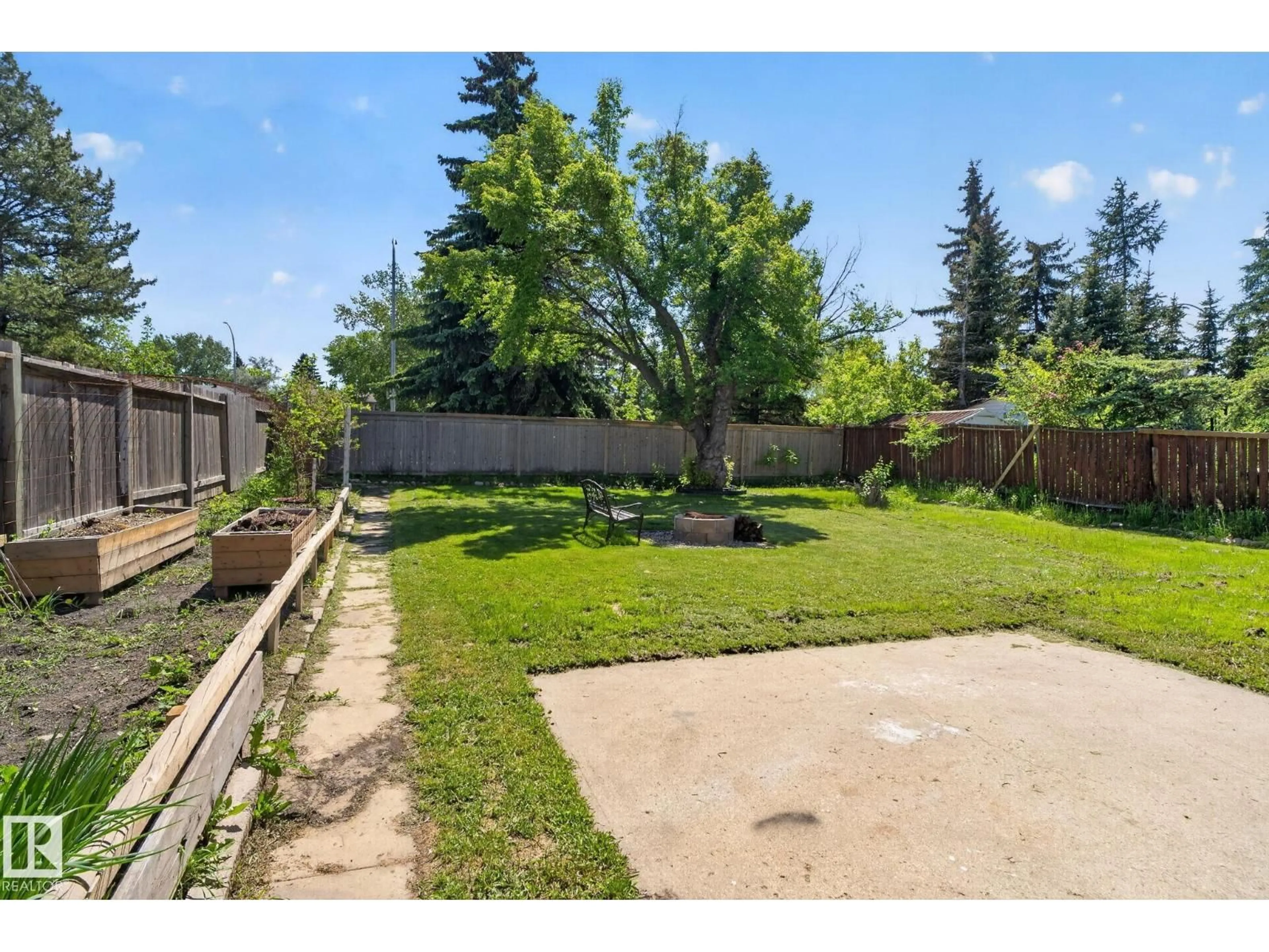 A pic from outside/outdoor area/front of a property/back of a property/a pic from drone, street for 8807 24 AV, Edmonton Alberta T6W2W3