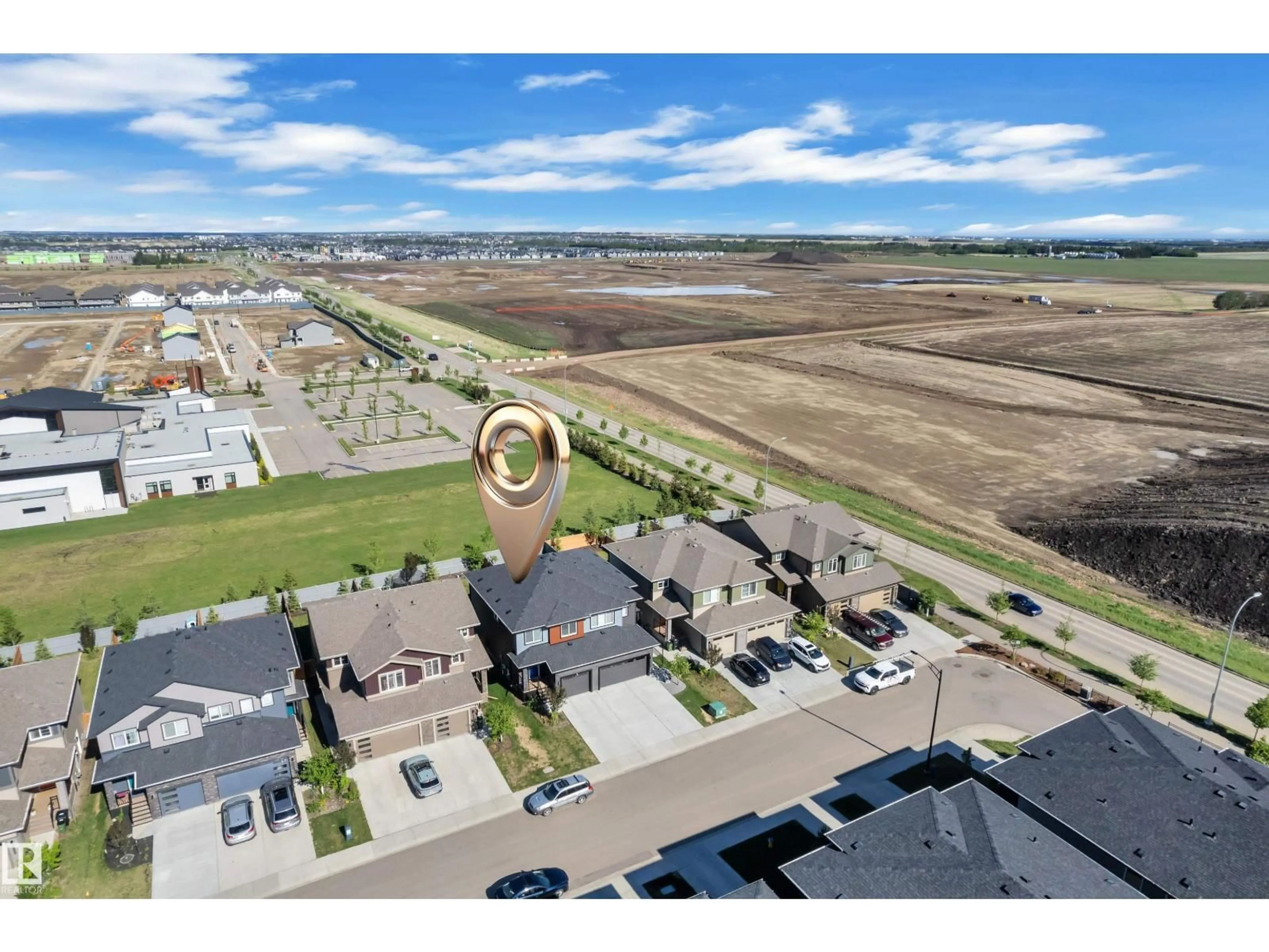A pic from outside/outdoor area/front of a property/back of a property/a pic from drone, unknown for 7647 KORULUK PL, Edmonton Alberta T6W4R7