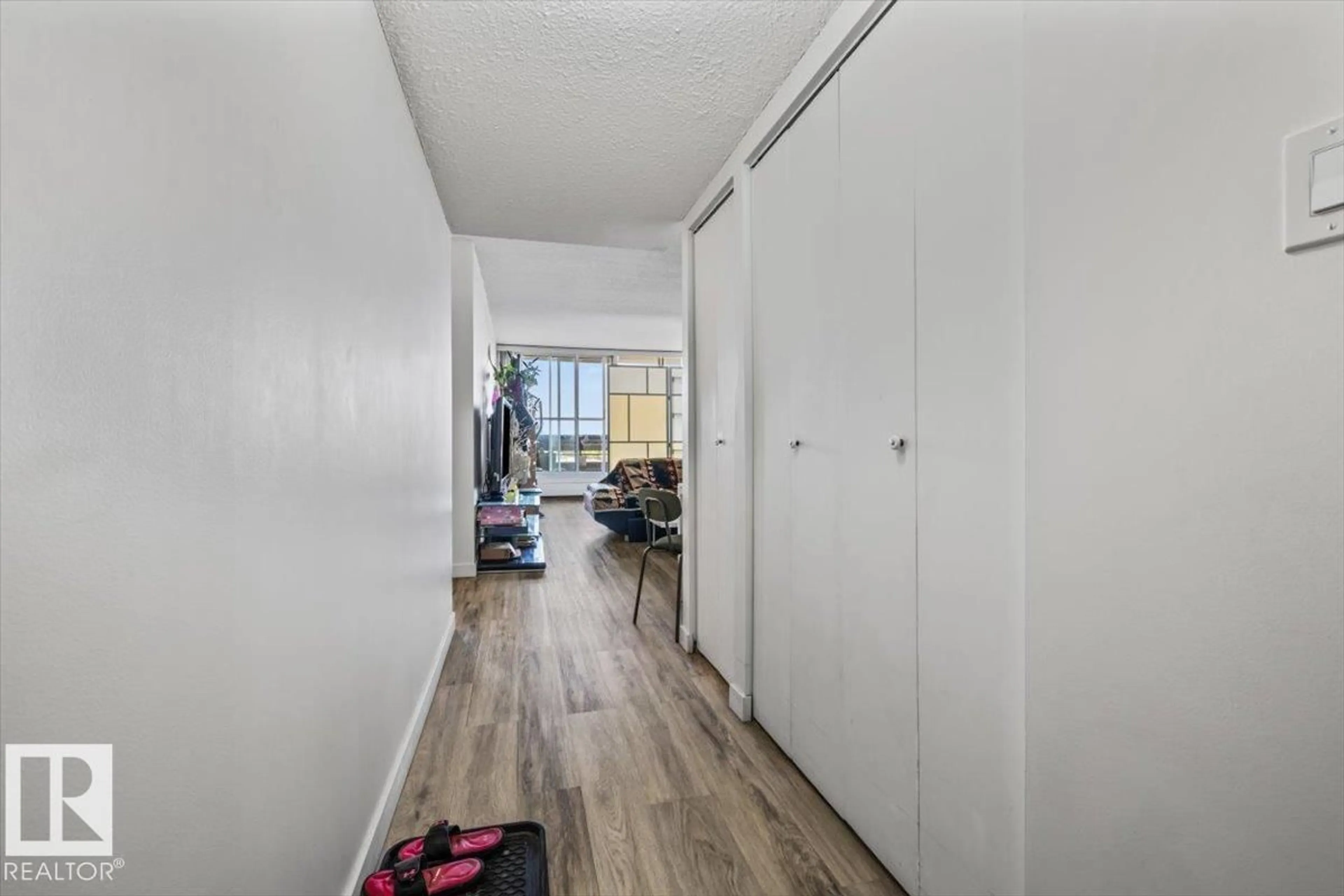 Unknown for 77 - 8735 165 ST NW, Edmonton Alberta T5R2R6