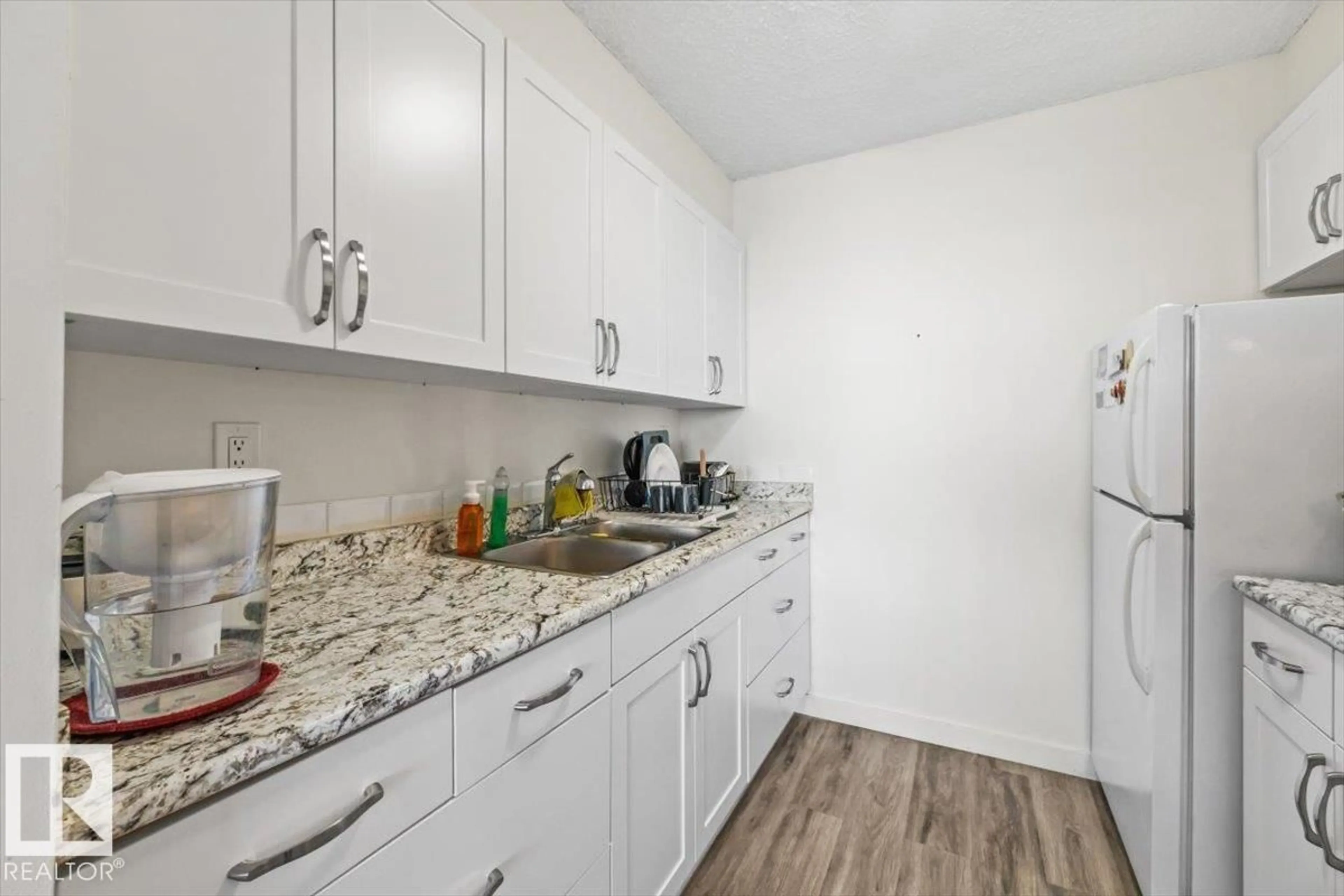 Standard kitchen, unknown for #107 - 8735 165 ST, Edmonton Alberta T5R2R6