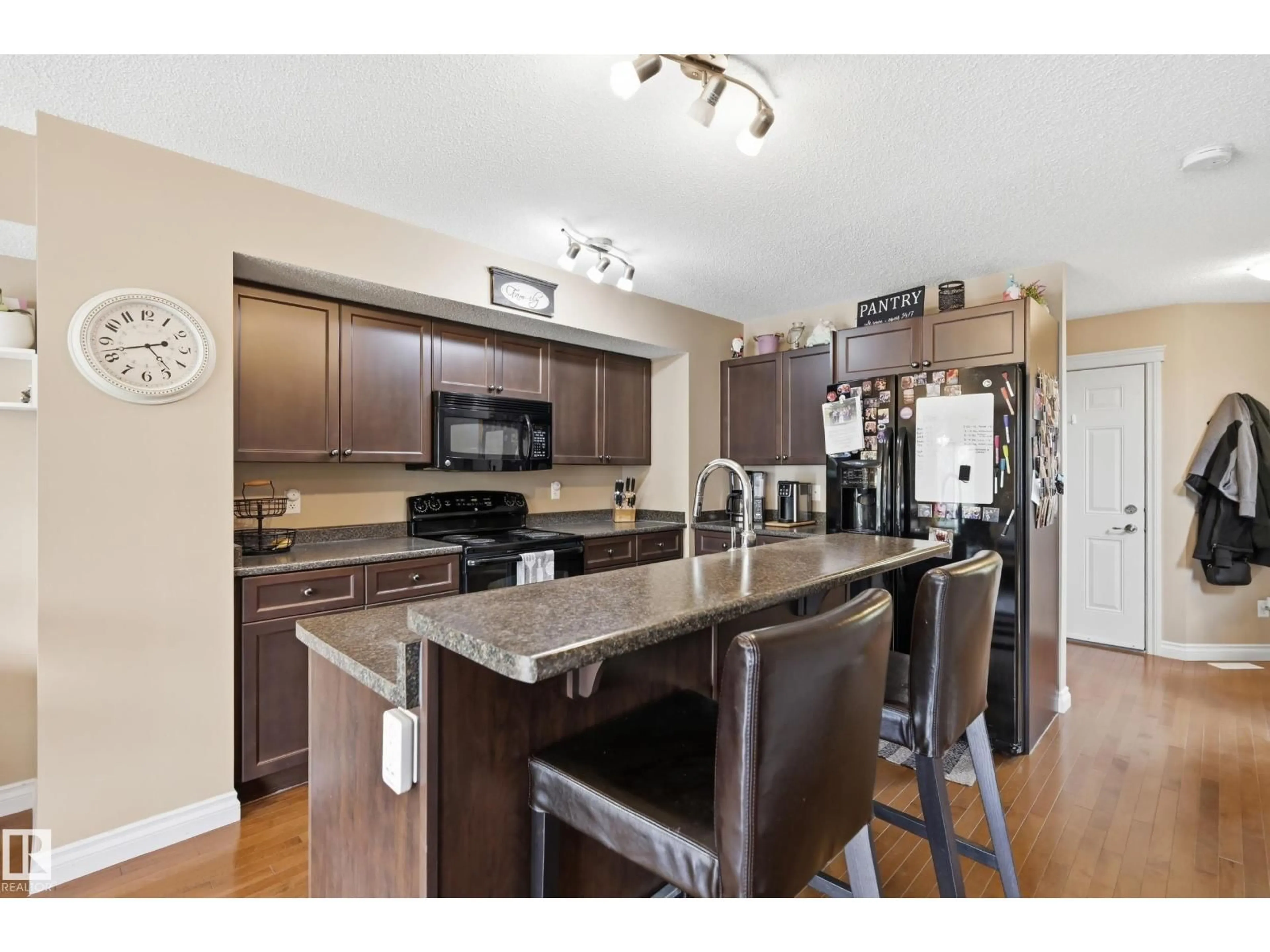 Open concept kitchen, unknown for 14 HARTWICK LO, Spruce Grove Alberta T7X0A5