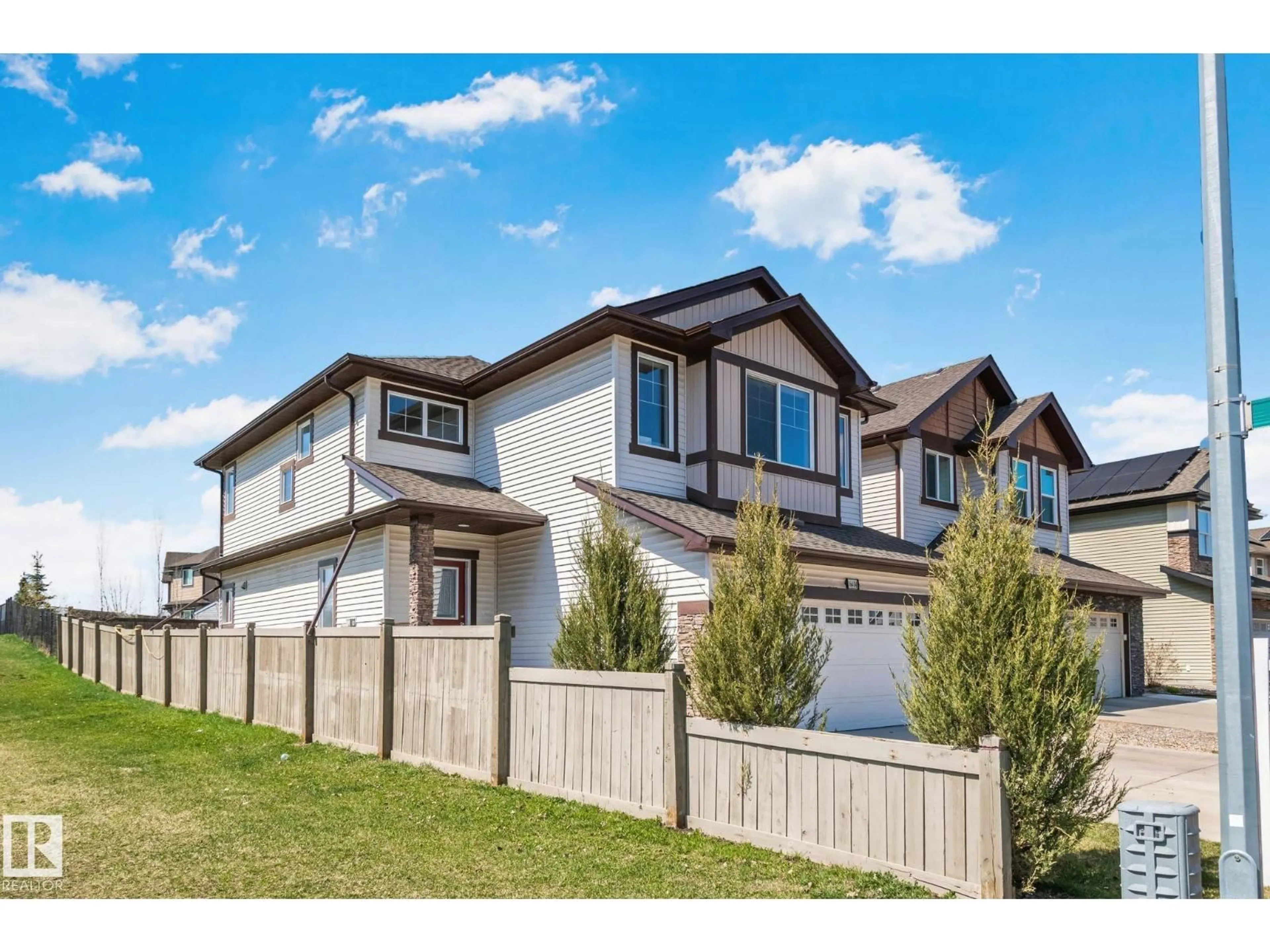 Unknown for NW - 16404 136 ST, Edmonton Alberta T6V0K1