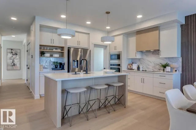 286 FALCON CR, Leduc 2