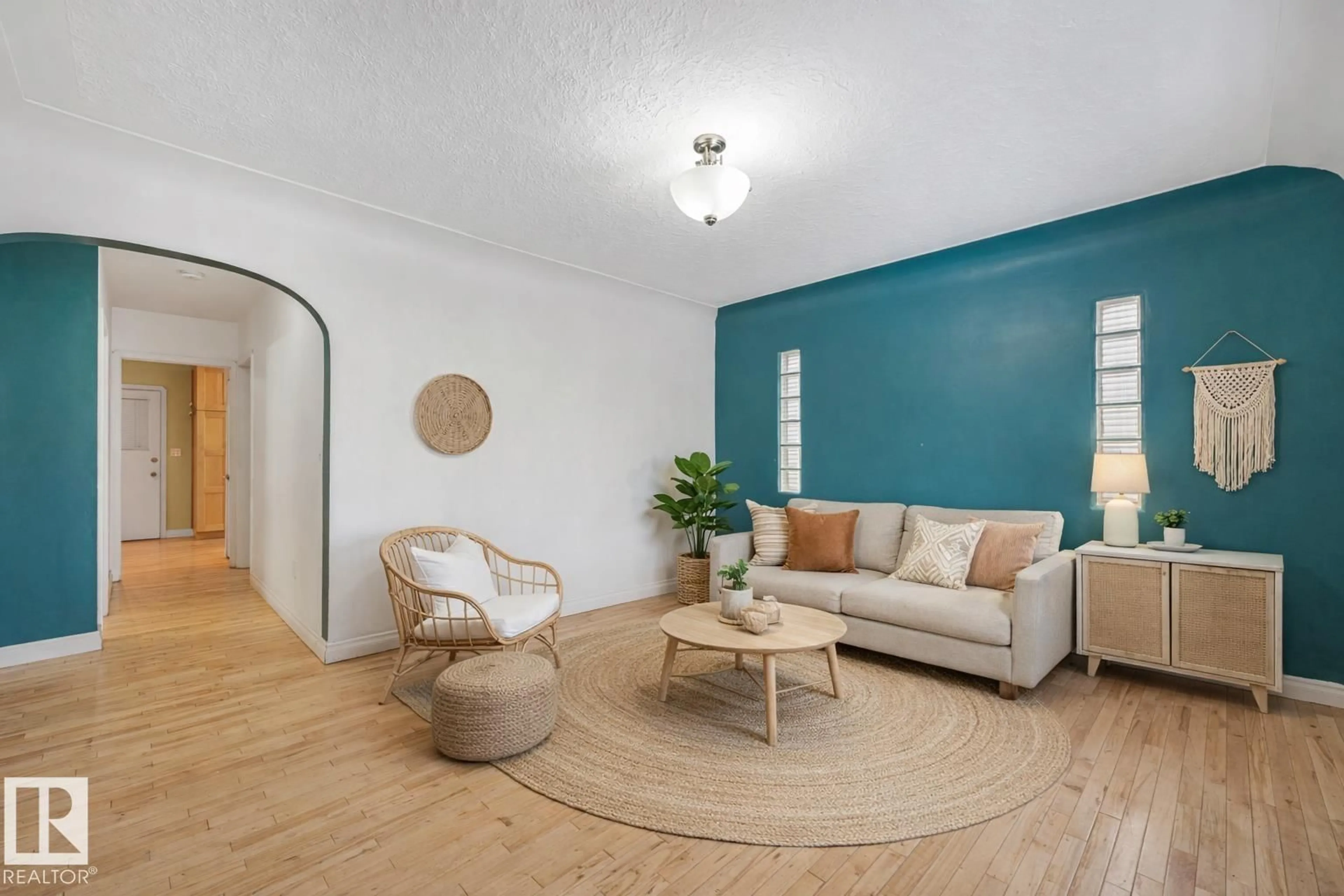 Living room with furniture, unknown for #4 - 9835 82 AV NW, Edmonton Alberta T6E1Y7