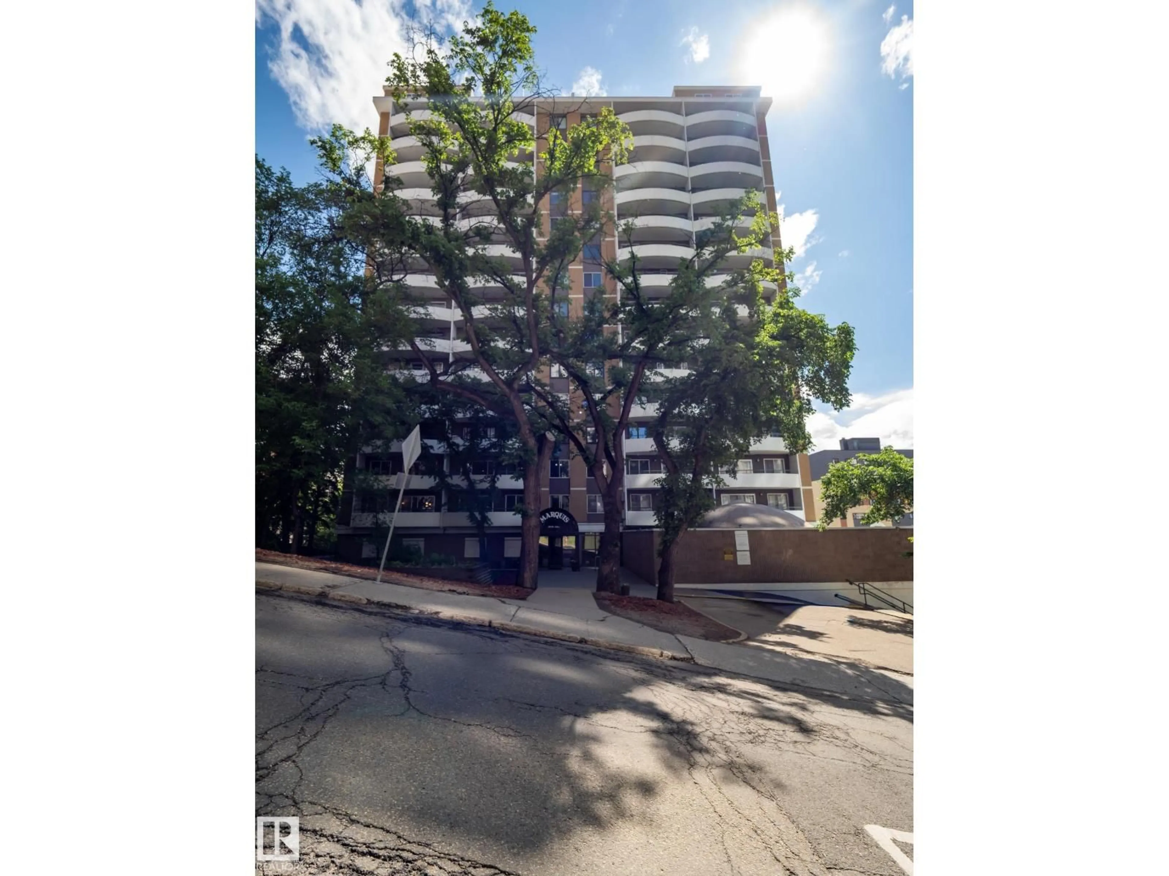 A pic from outside/outdoor area/front of a property/back of a property/a pic from drone, unknown for PH4 - 9725 106 ST, Edmonton Alberta T5K1B5