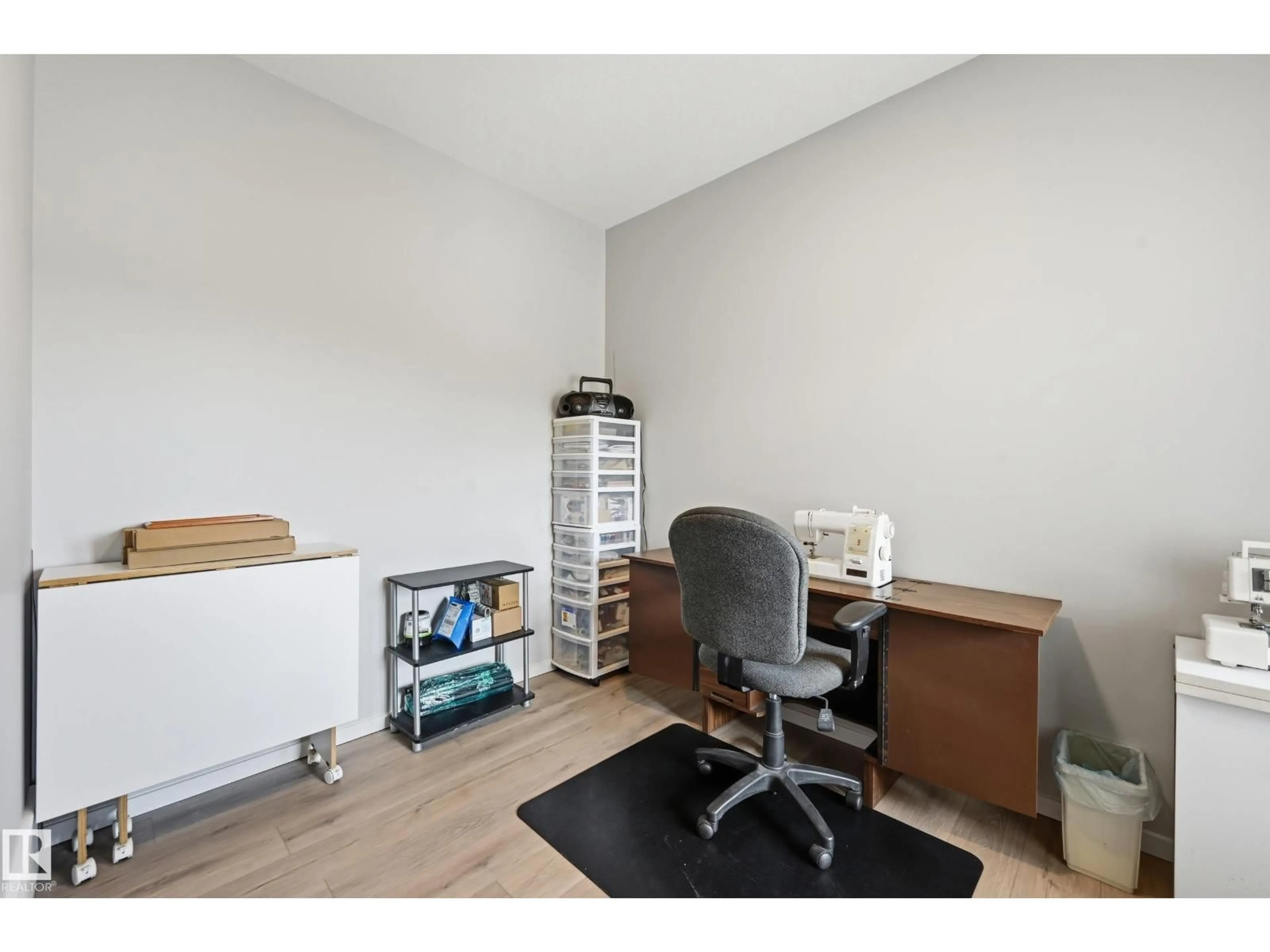 A pic of a room for 11 - 27 DALTON LI, Spruce Grove Alberta T7X4C4