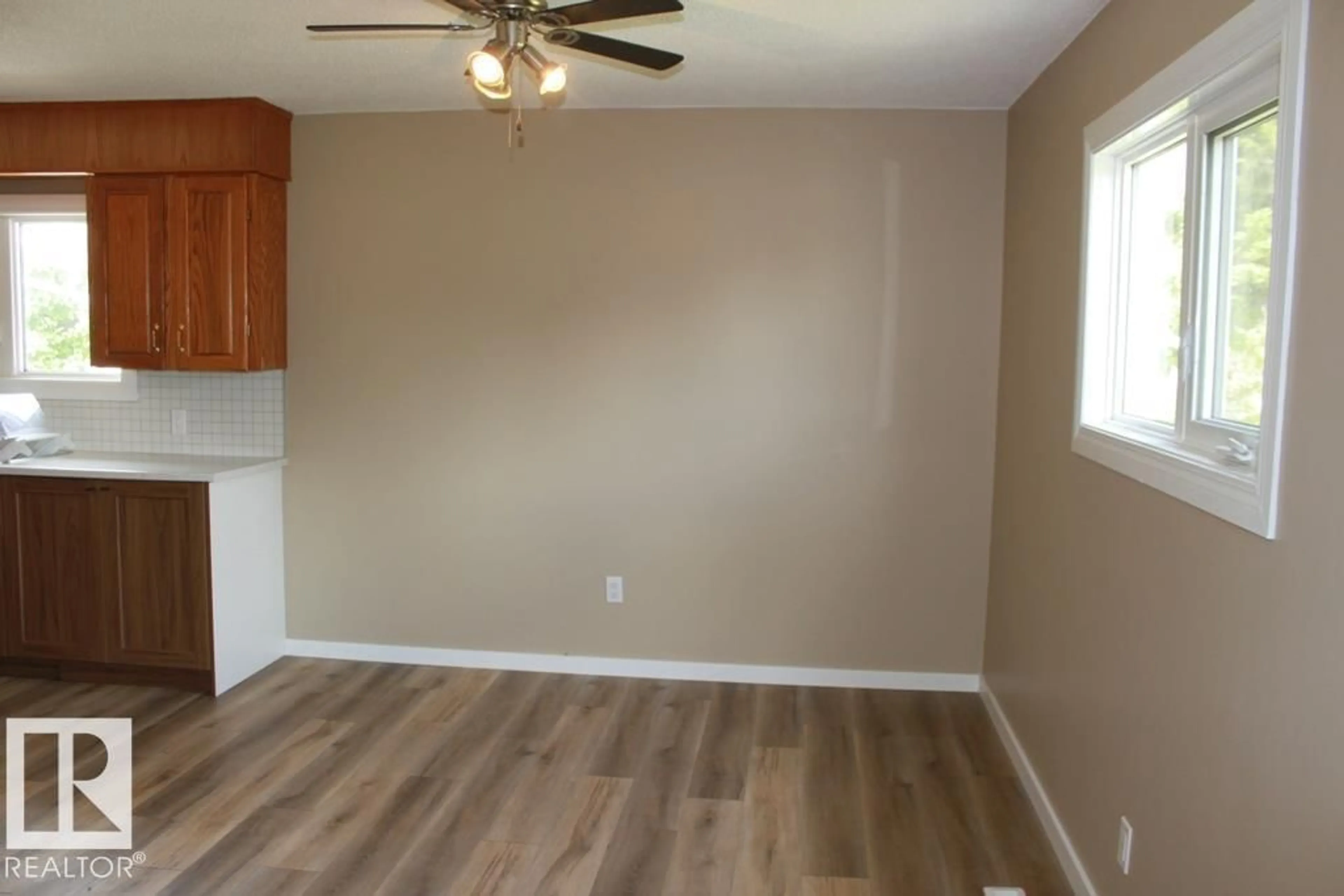 A pic of a room for 5211 53 AV, Tofield Alberta T0B4J0