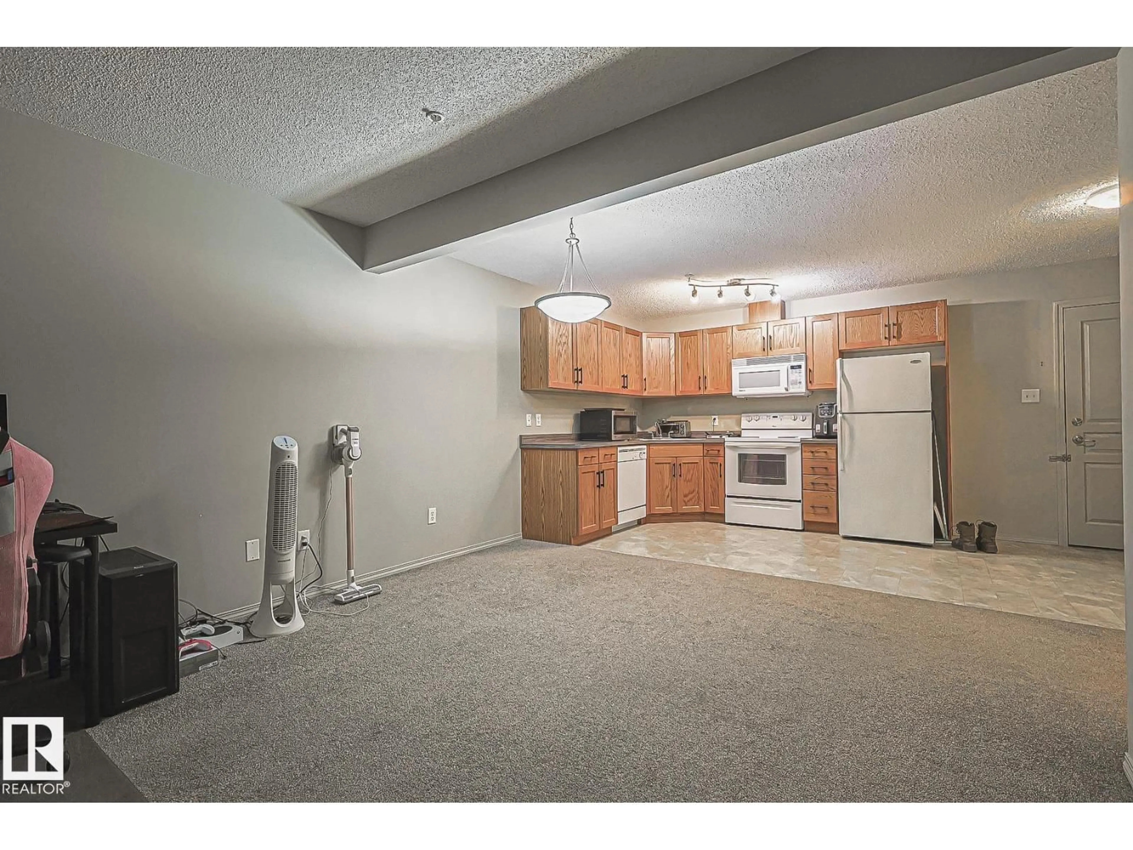 Standard kitchen, unknown for 309 - 119 CLAREVIEW STATION DR, Edmonton Alberta T5Y0C5