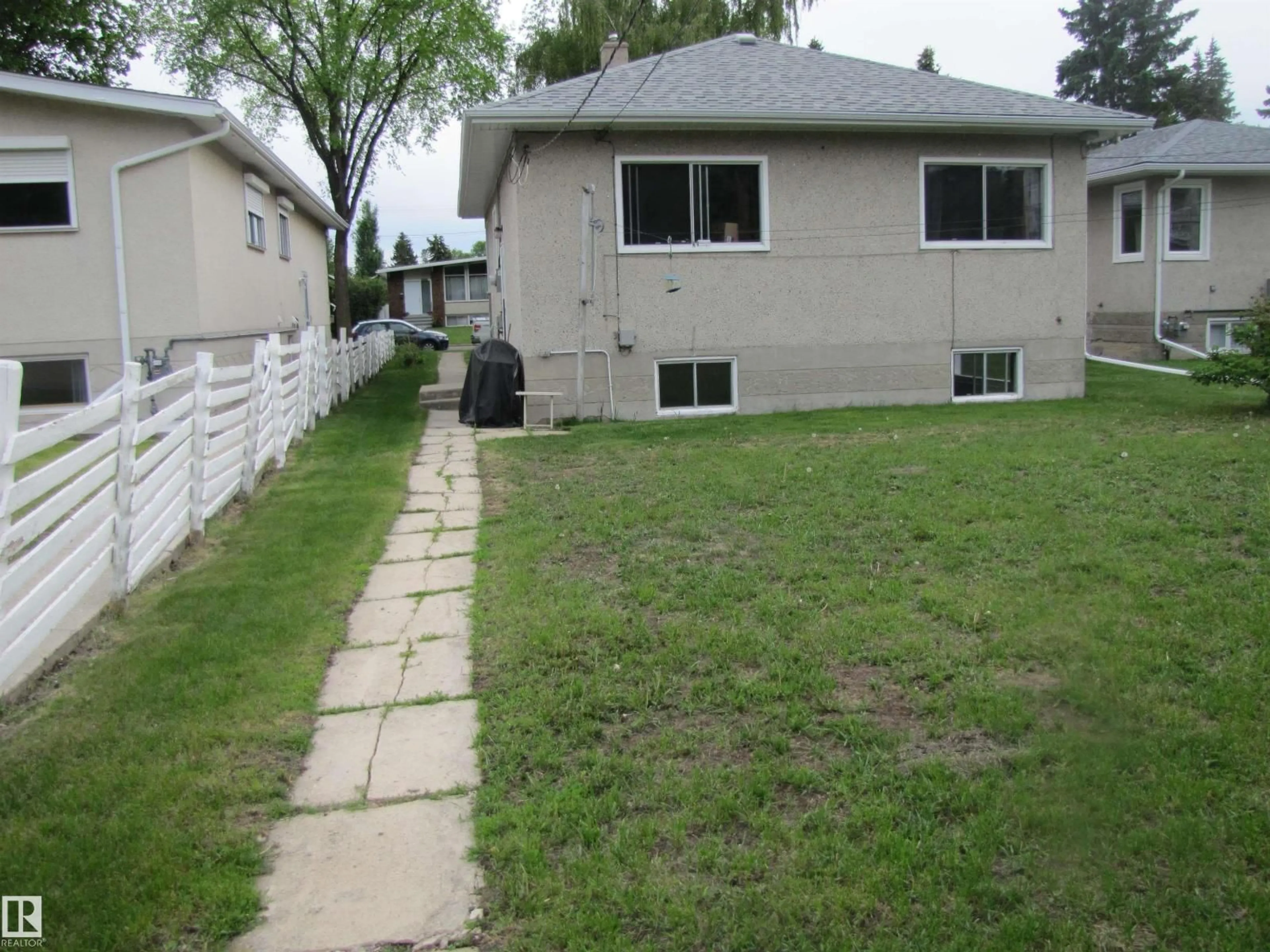 Patio, street for 8122 83 AV, Edmonton Alberta T6C1A8