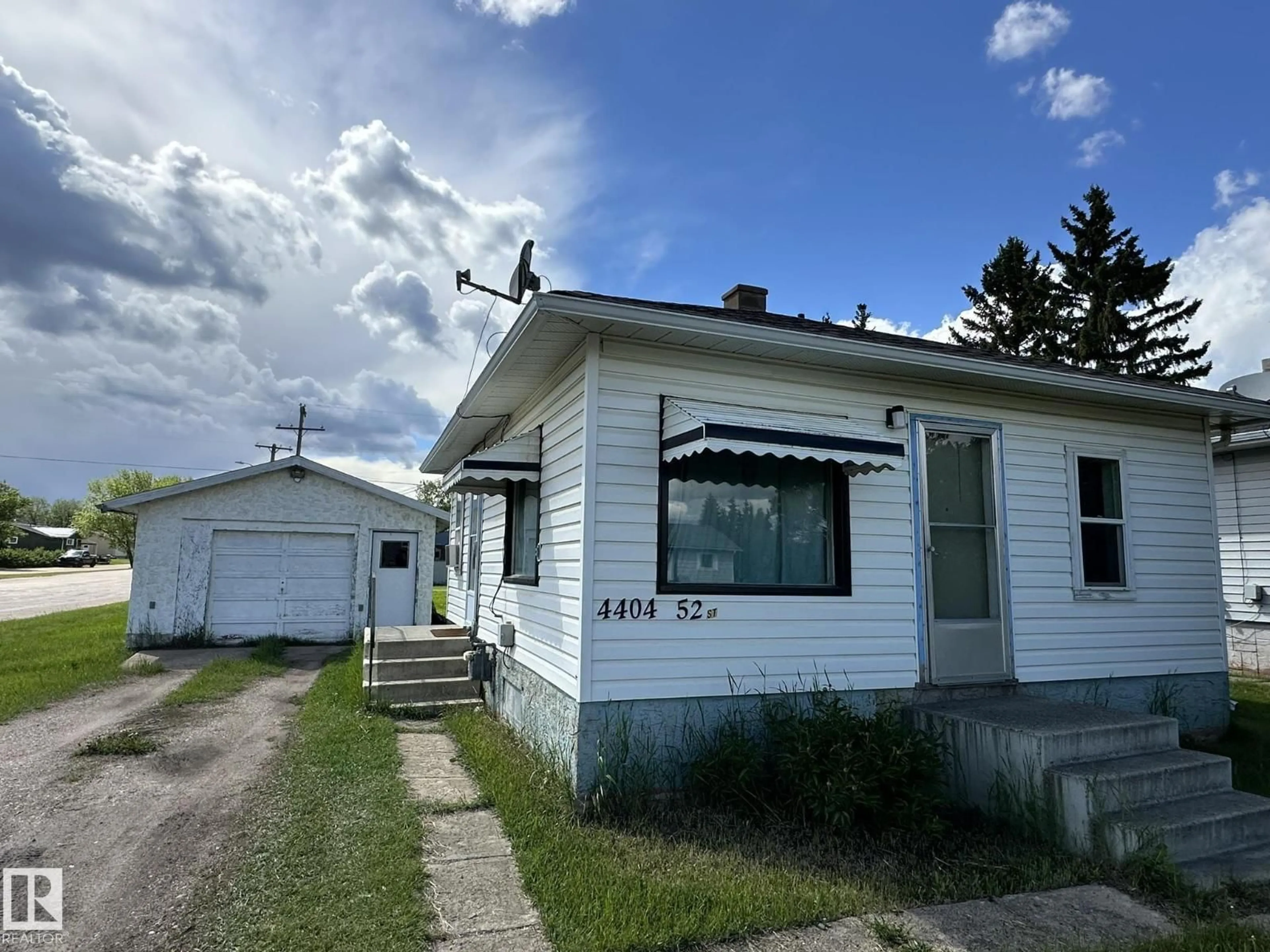 Unknown for 4404 52 ST, Smoky Lake Town Alberta T0A3C0