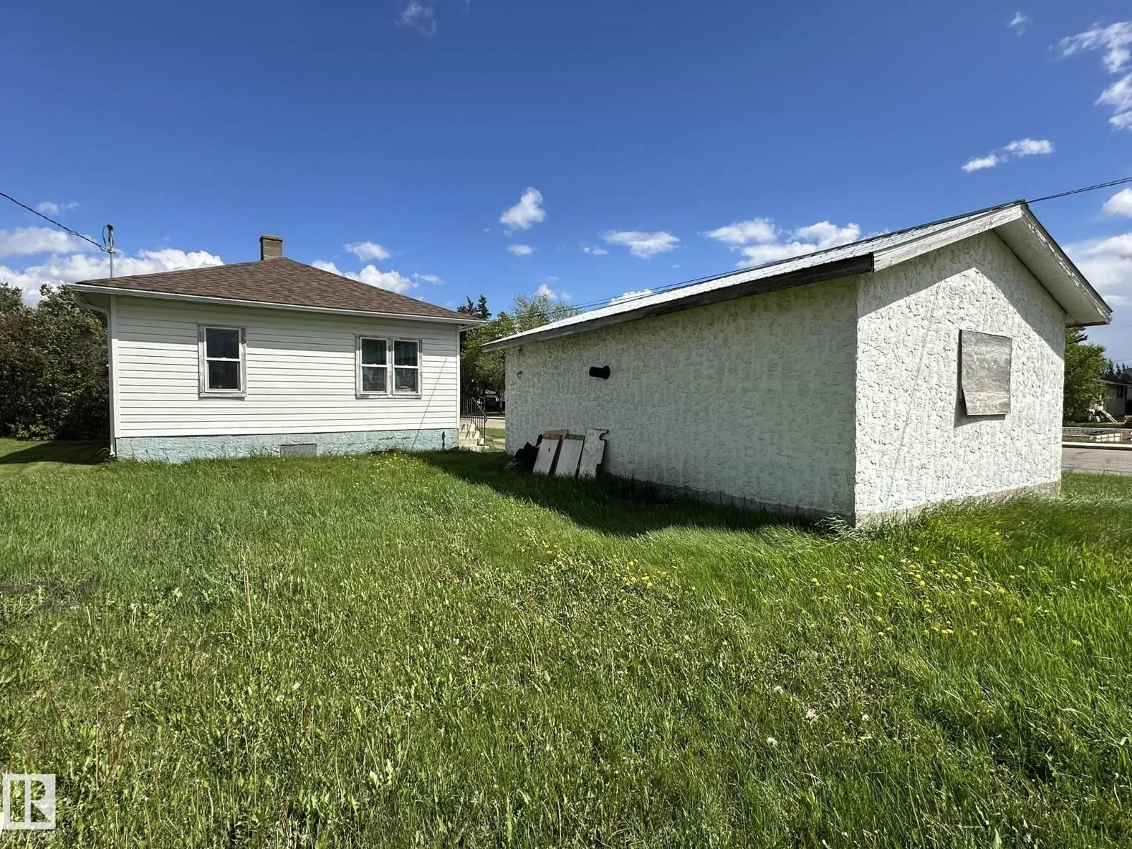 Unknown for 4404 52 ST, Smoky Lake Town Alberta T0A3C0