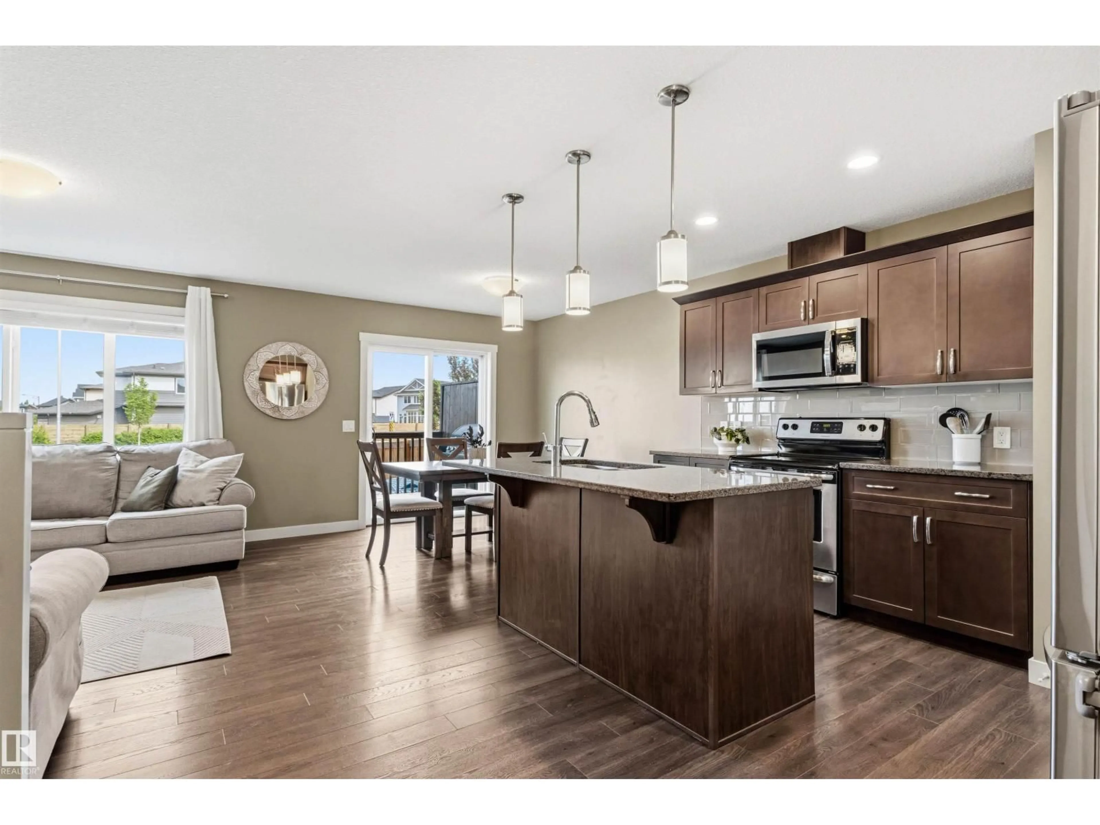 Open concept kitchen, unknown for 2220 CASEY CR, Edmonton Alberta T6W3M6