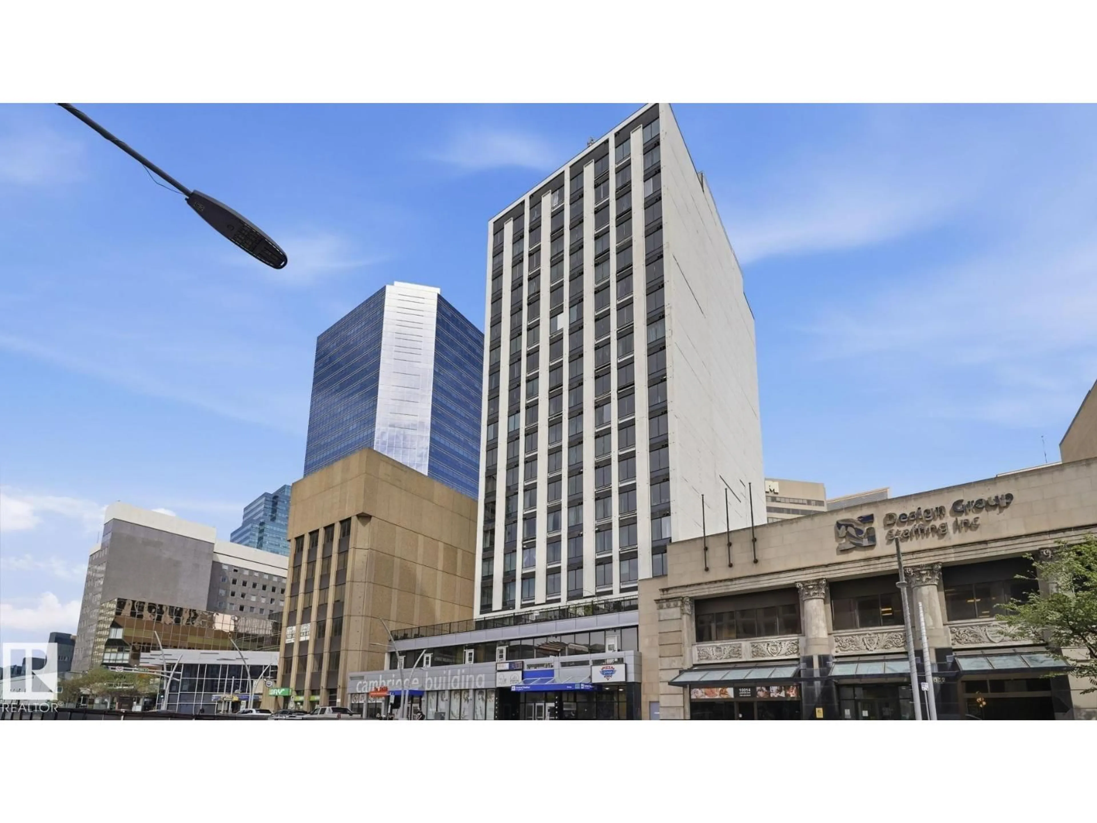Blurry image for 1607 JASPER AV NW, Edmonton Alberta T5J1R9