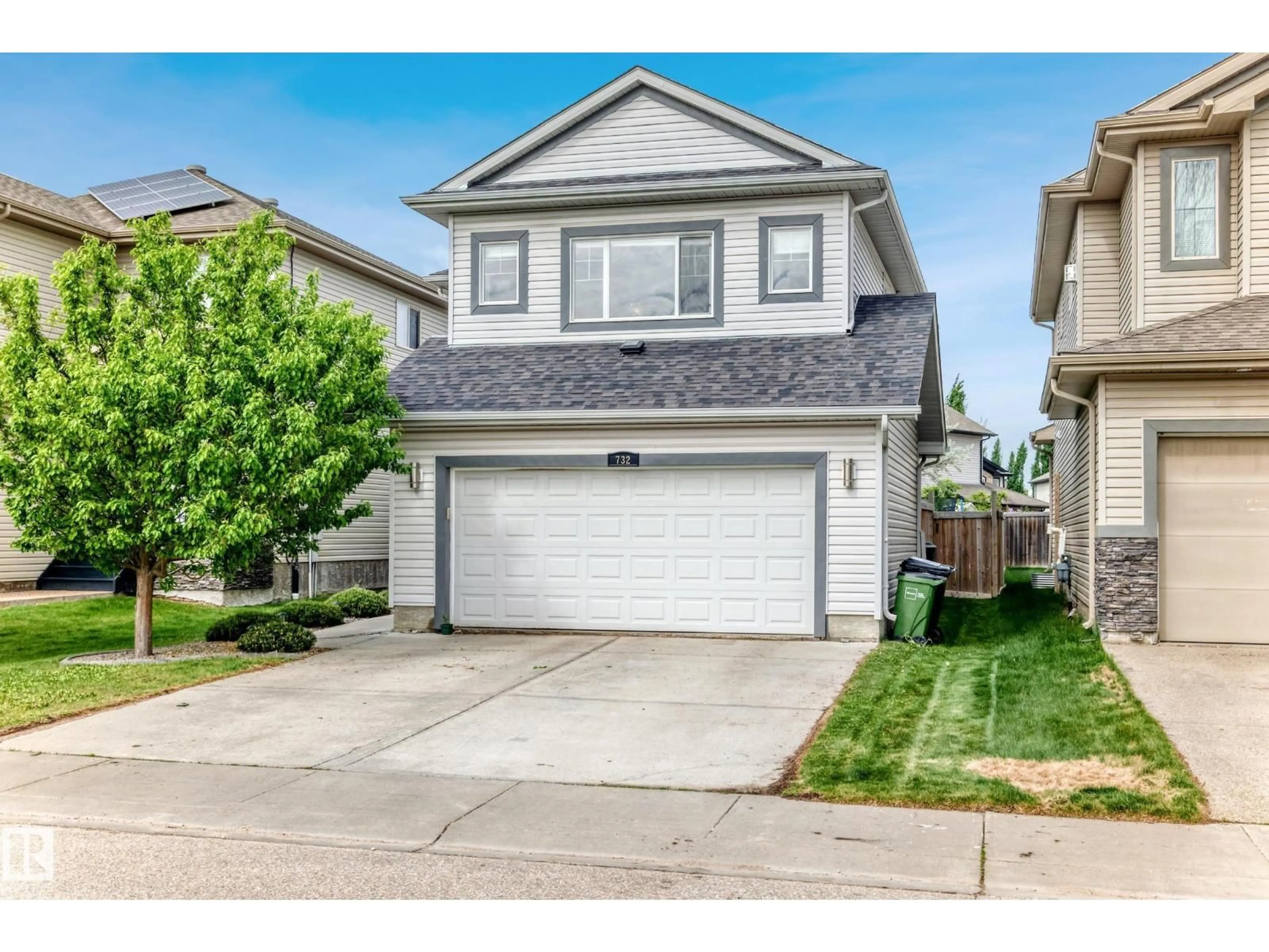 Home with vinyl exterior material, street for SW - 732 172 ST, Edmonton Alberta T6W0M5