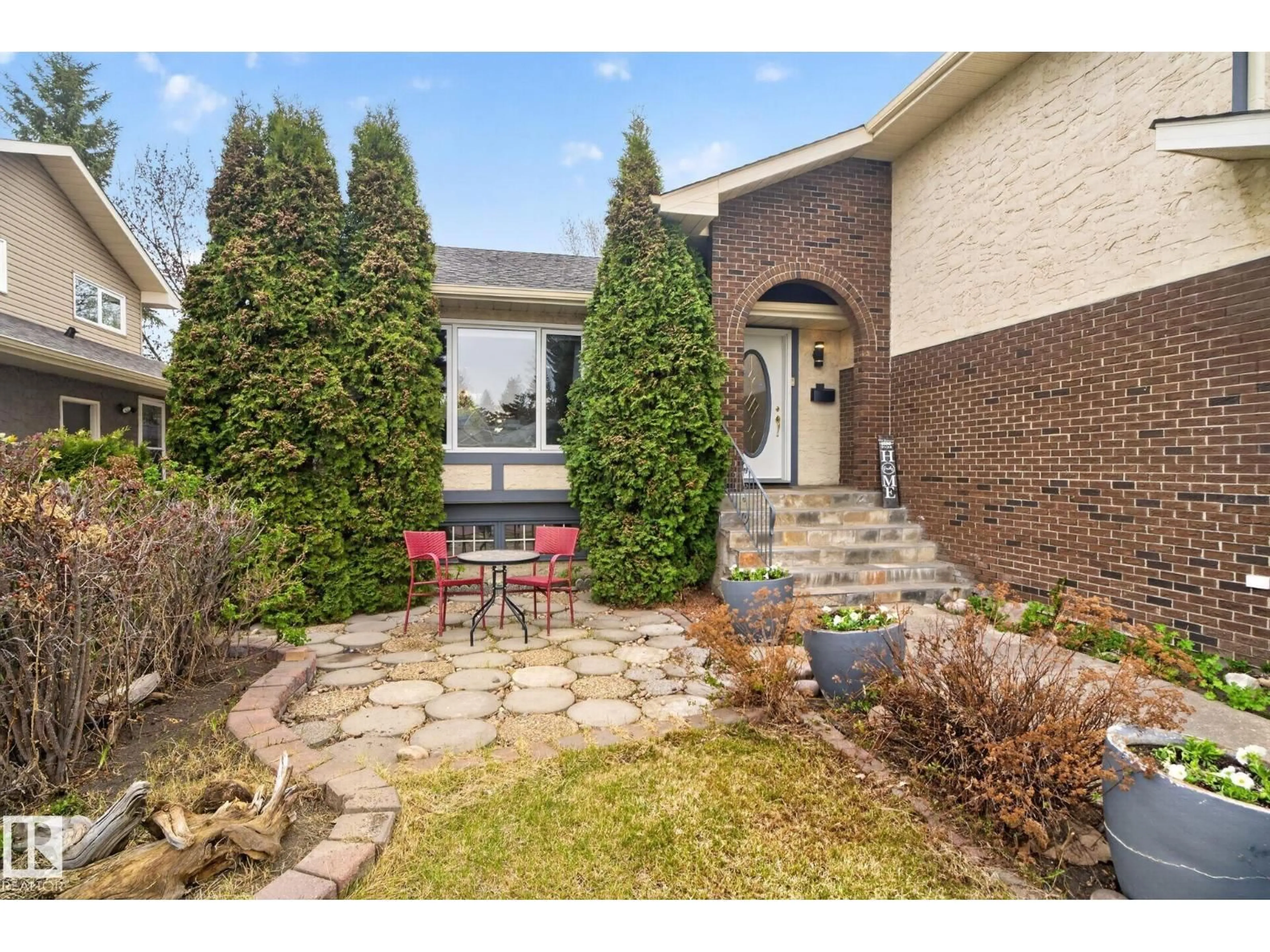 Home with brick exterior material, street for 91 GARIEPY CR, Edmonton Alberta T6M1B5