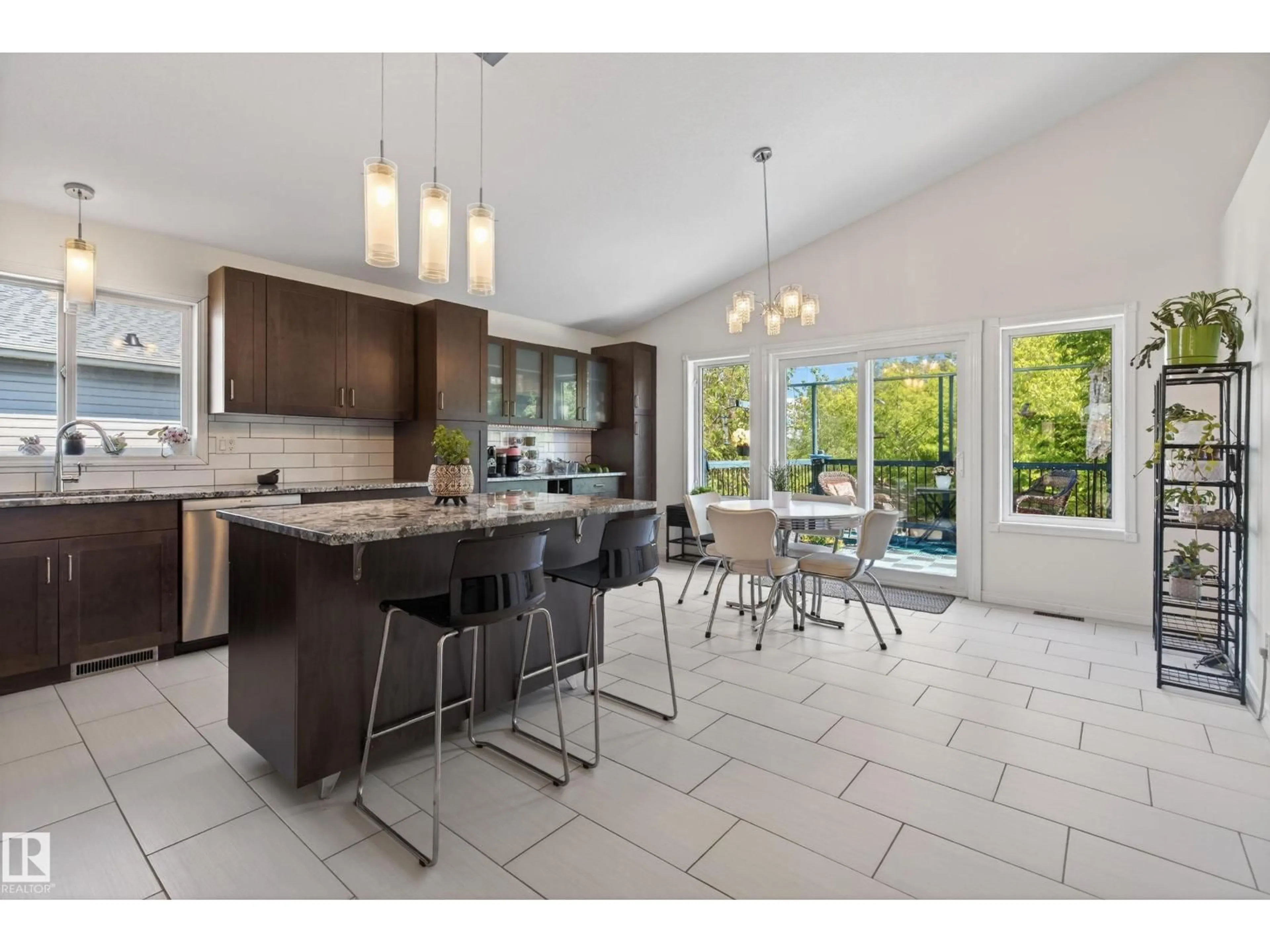 Open concept kitchen, ceramic/tile floor for 5139 SPORTSVIEW DR, New Sarepta Alberta T0B3M0