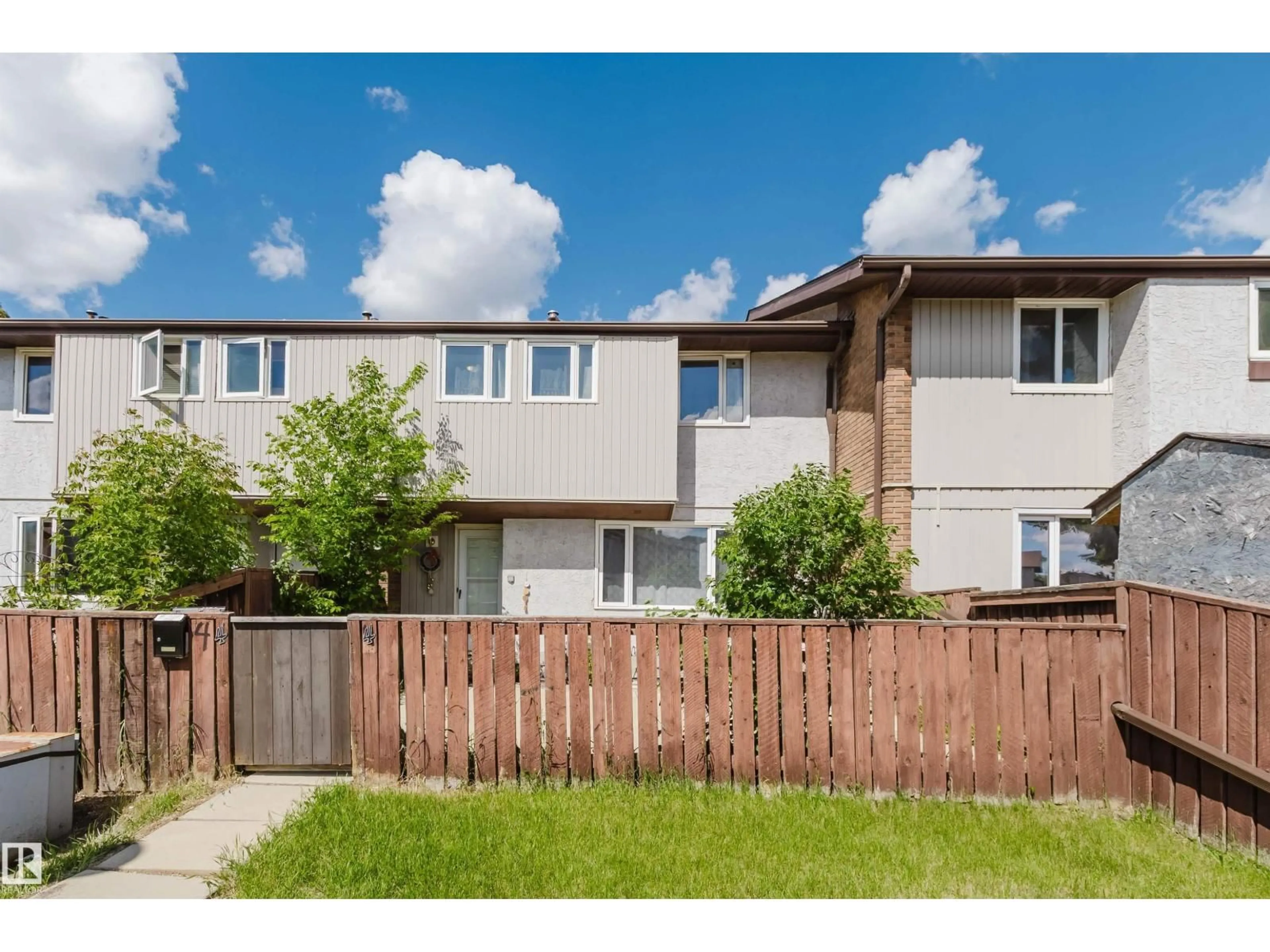 Unknown for #4 - 14310 80 ST, Edmonton Alberta T5C1L6